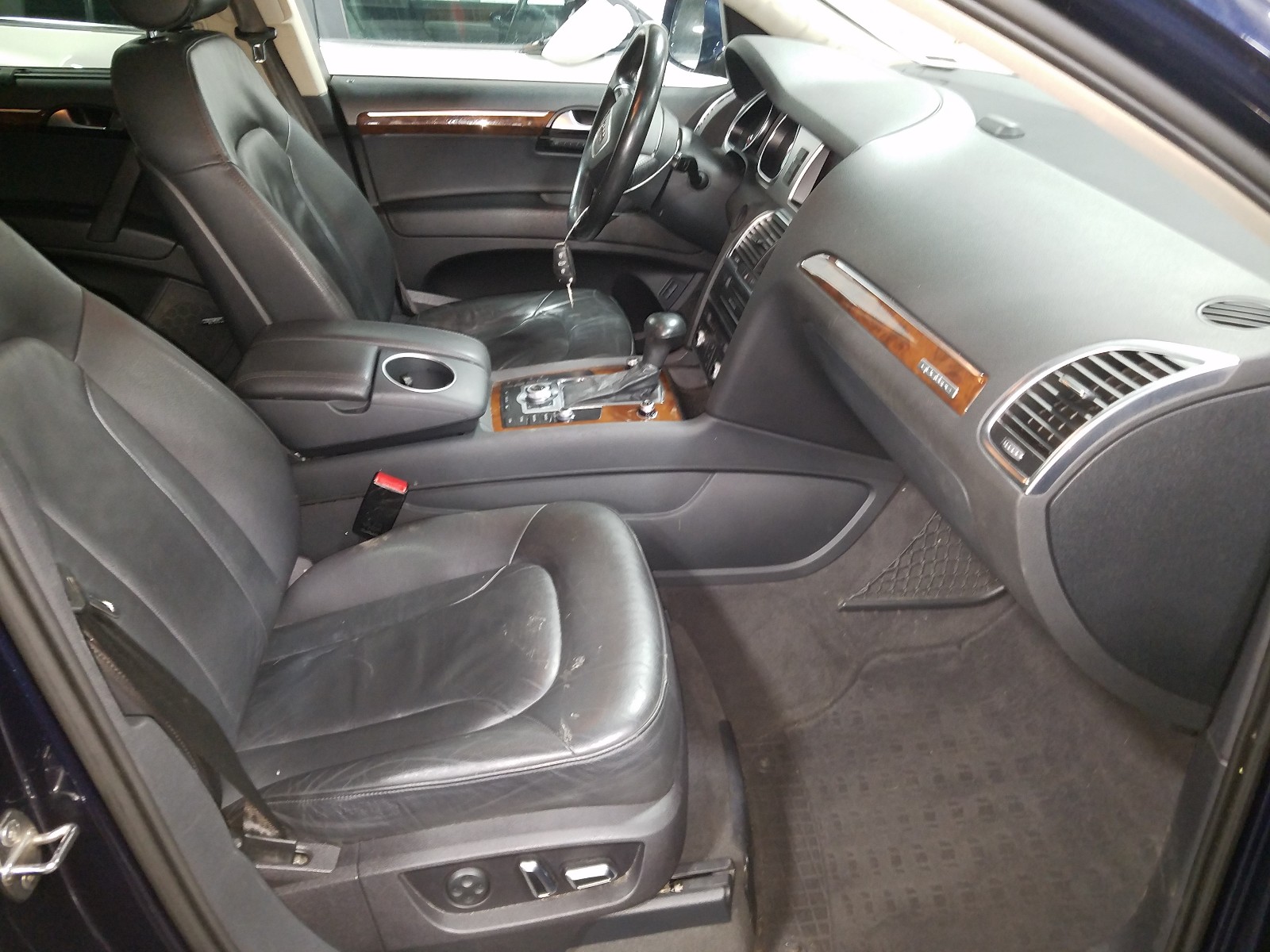 Photo 5 from auction – 2013 AUDI Q7 PREMIUM with VIN WA1LGAFE4DD003607