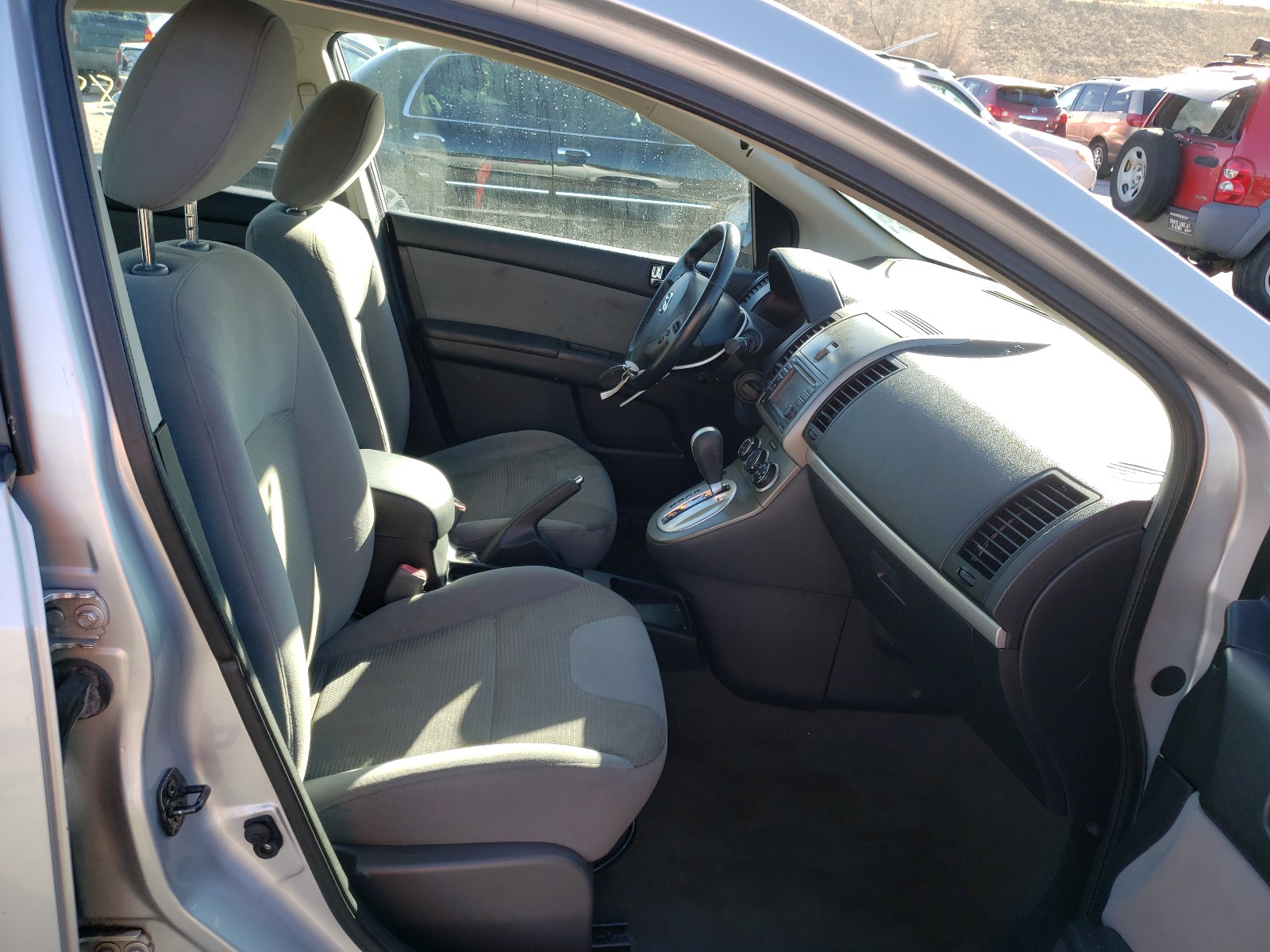 Photo 5 from auction – 2012 NISSAN SENTRA 2.0 with VIN 3N1AB6AP6CL758576