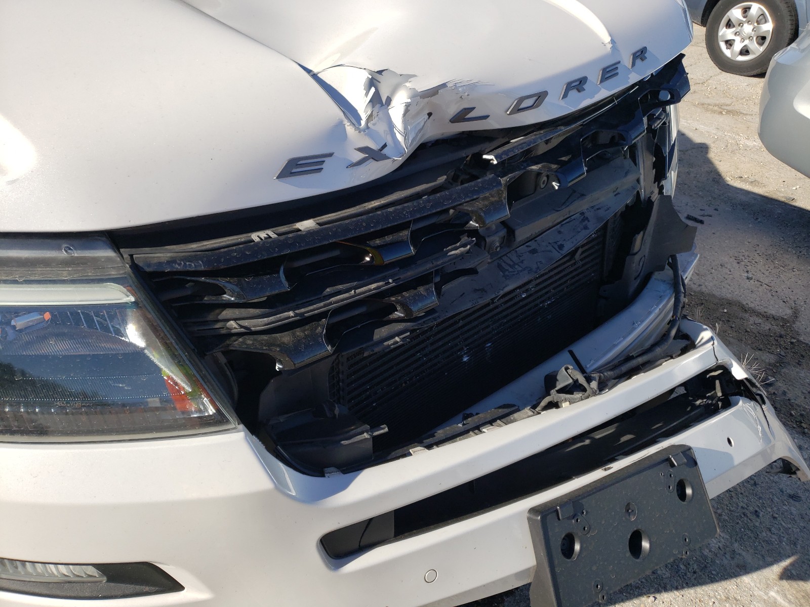 صورة رقم 9 من المزاد - 2016 FORD EXPLORER S مع VIN 1FM5K8GT6GGD26879