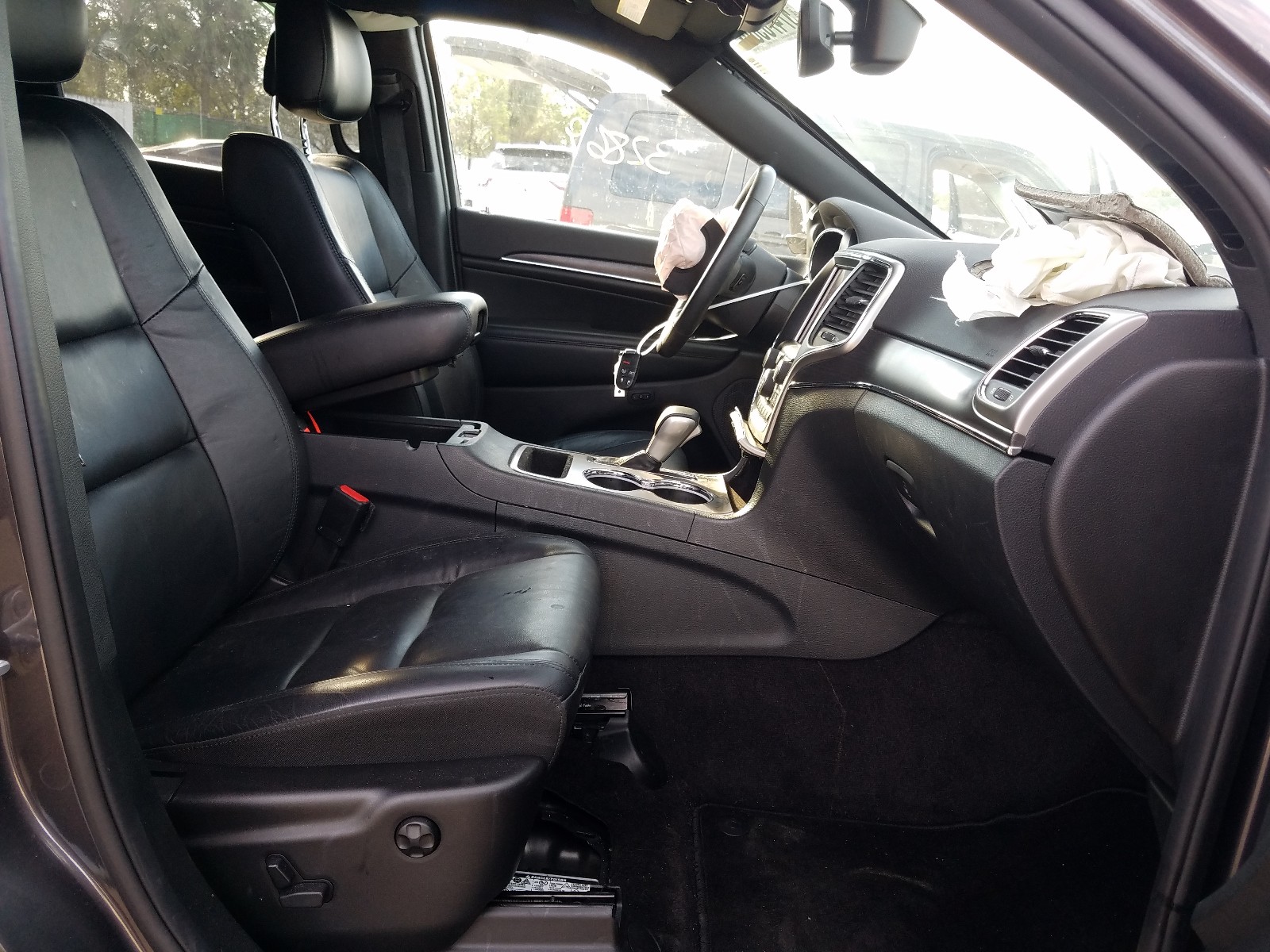 Photo 5 from auction – 2018 JEEP GRAND CHER with VIN 1C4RJEBG7JC480209