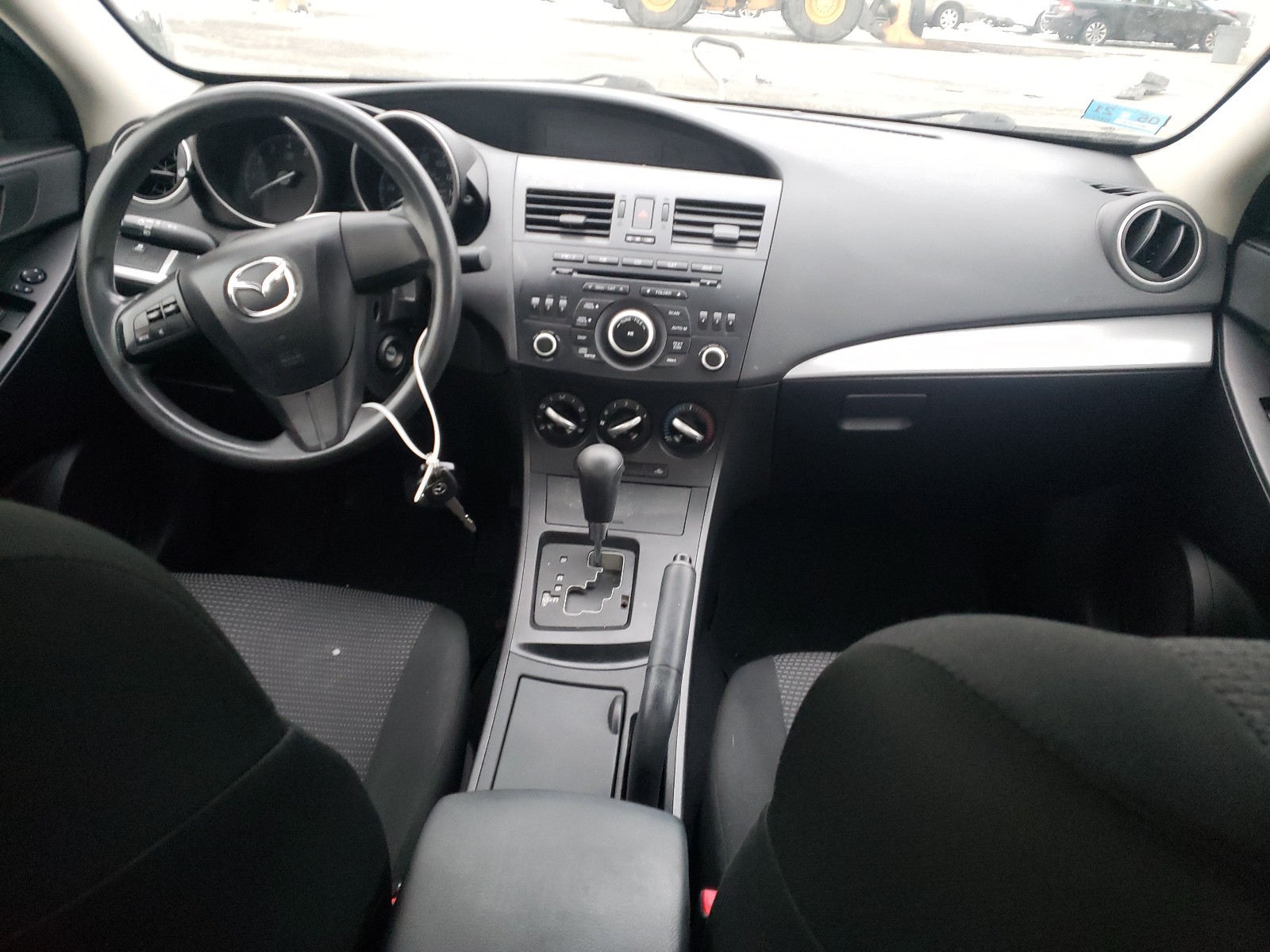 Photo 9 from auction – 2013 MAZDA 3 I with VIN JM1BL1TG5D1843867