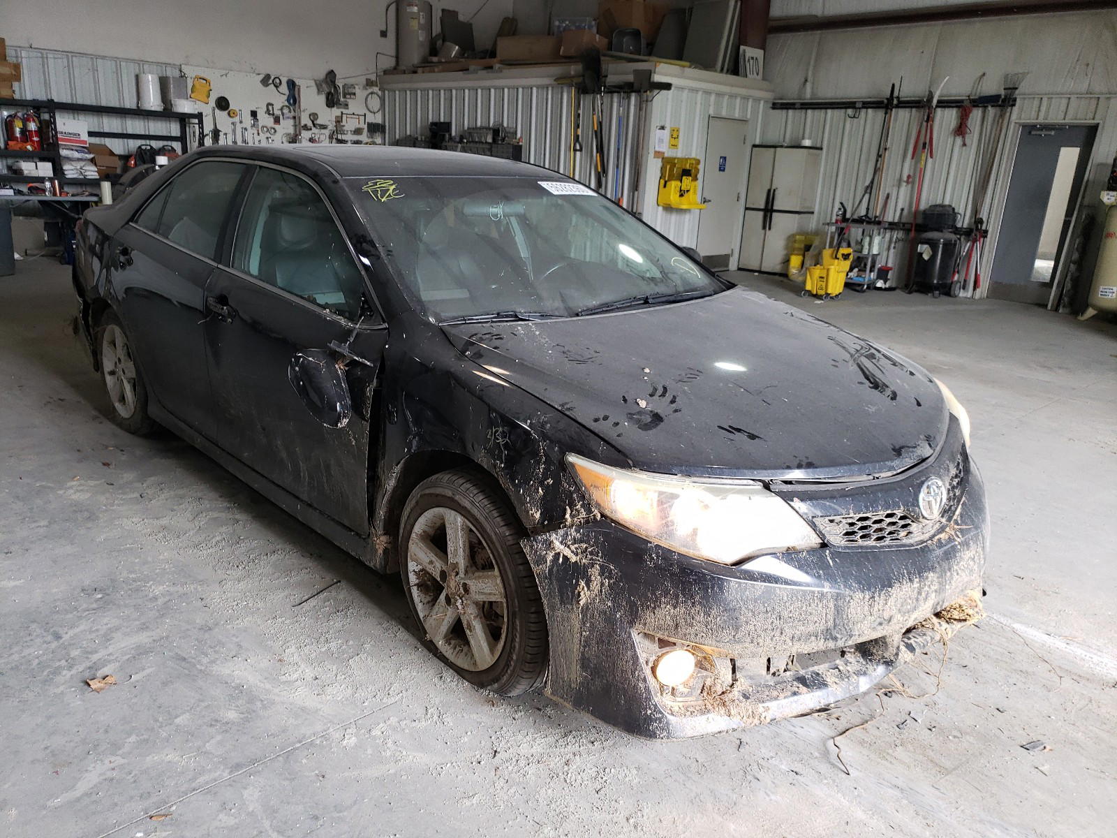 TOYOTA CAMRY BASE 2012 with VIN 4T1BF1FKXCU057210 - Photo from auction