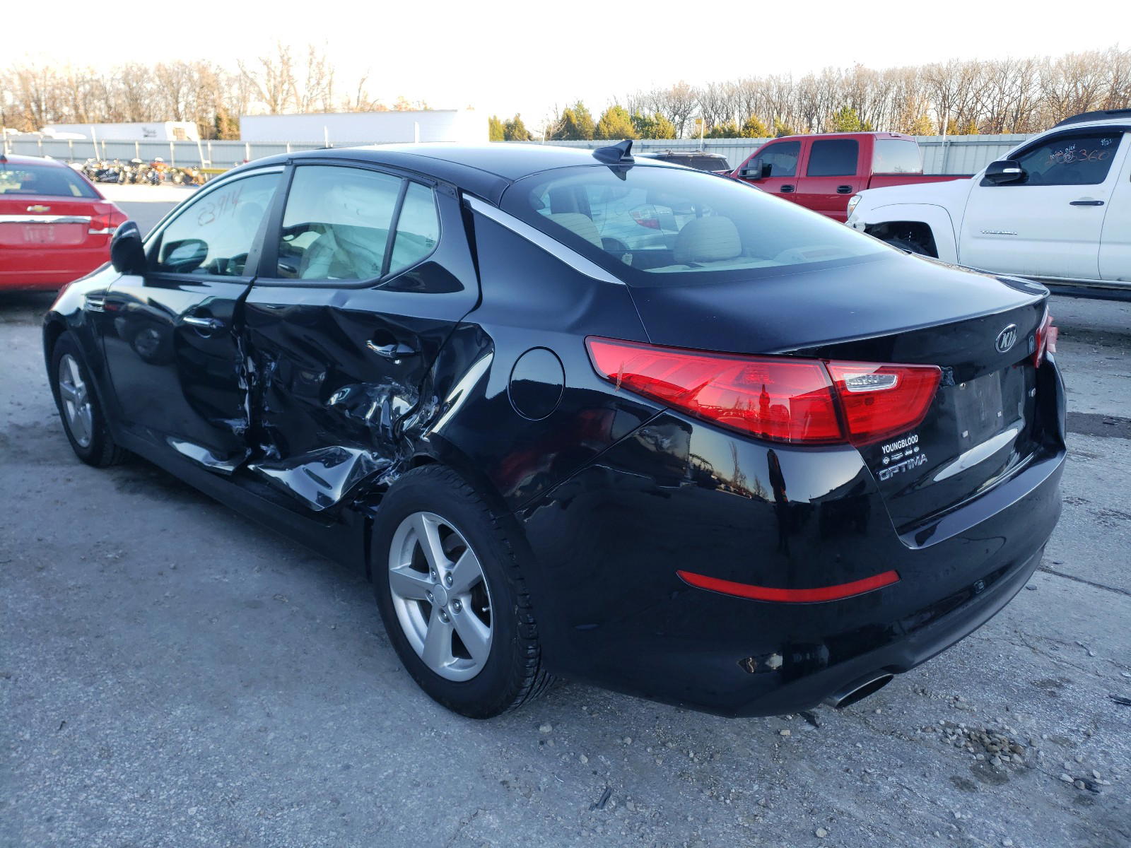 Photo 3 from auction – 2015 KIA OPTIMA with VIN 5XXGM4A72FG509794