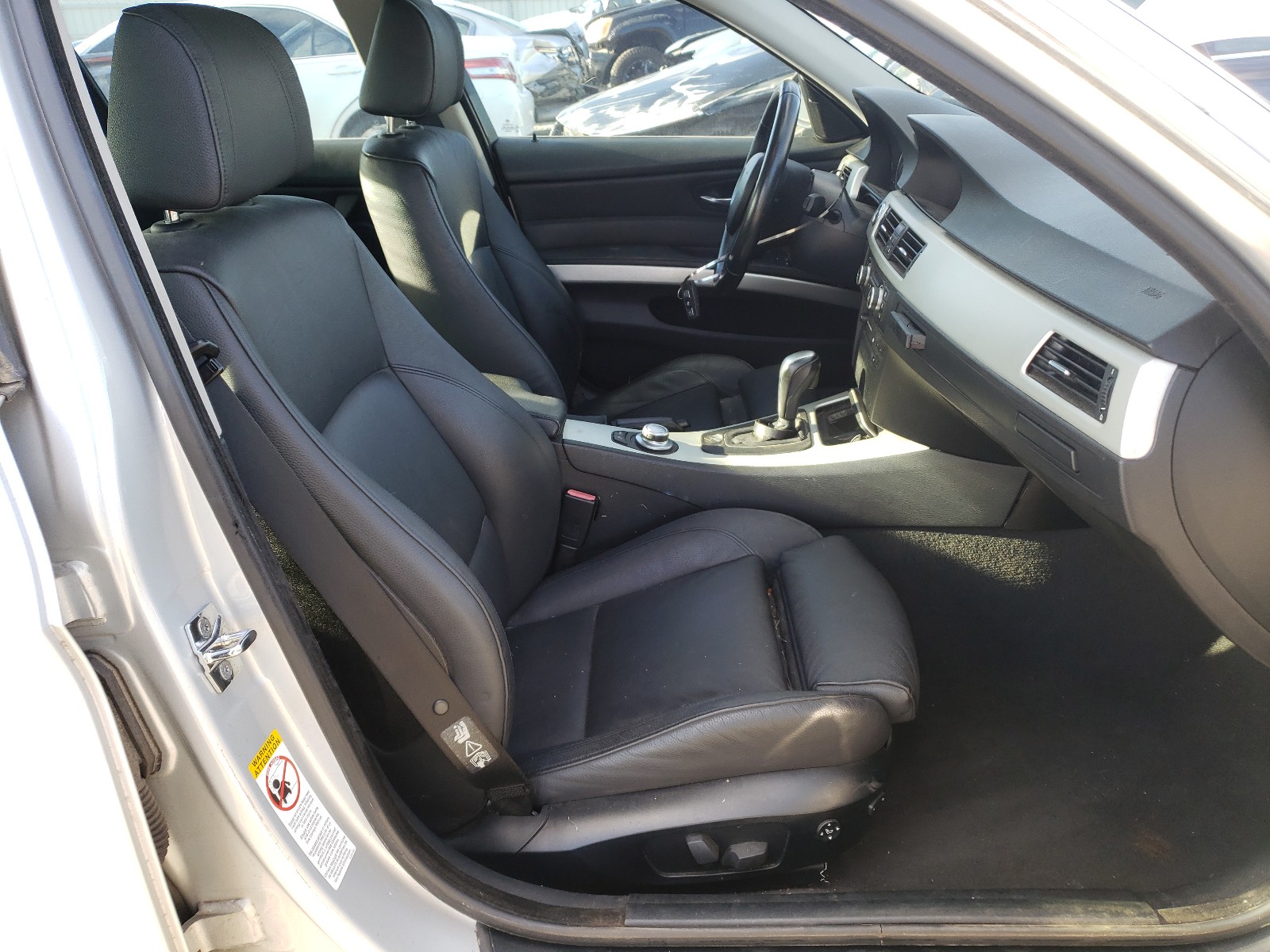 Photo 5 from auction – 2007 BMW 335 I with VIN WBAVB735X7KY60418