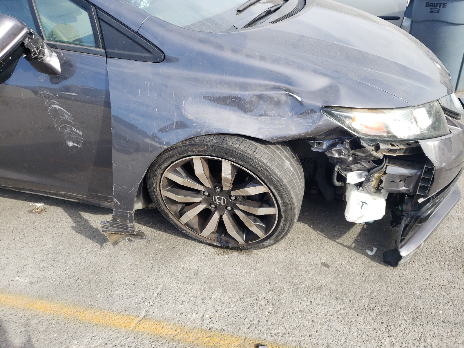 Photo 9 from auction – 2015 HONDA CIVIC EXL with VIN 2HGFB2F99FH503876