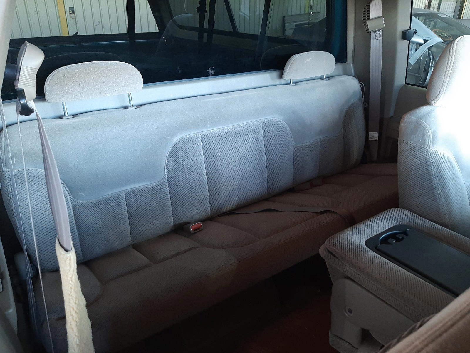 Photo 6 from auction – 1997 CHEVROLET GMT-400 C1 with VIN 1GCEC19R2VE186512
