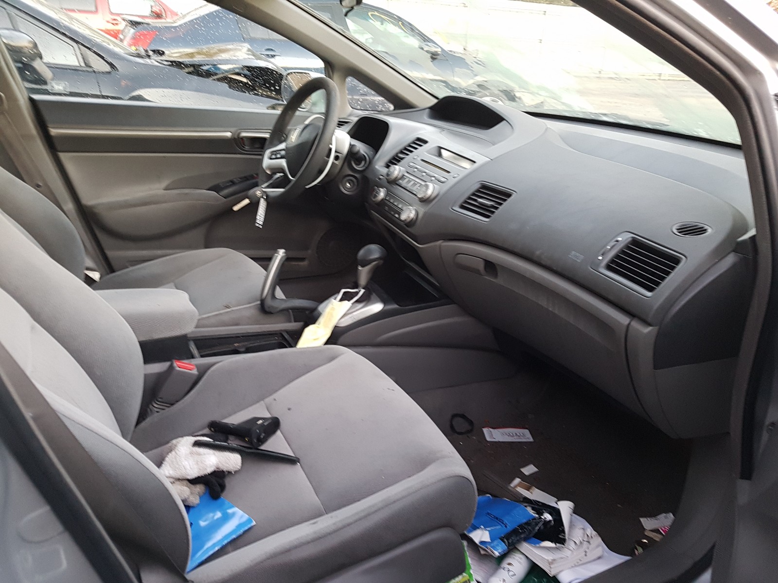 Photo 5 from auction – 2008 HONDA CIVIC EX with VIN 1HGFA16818L106740