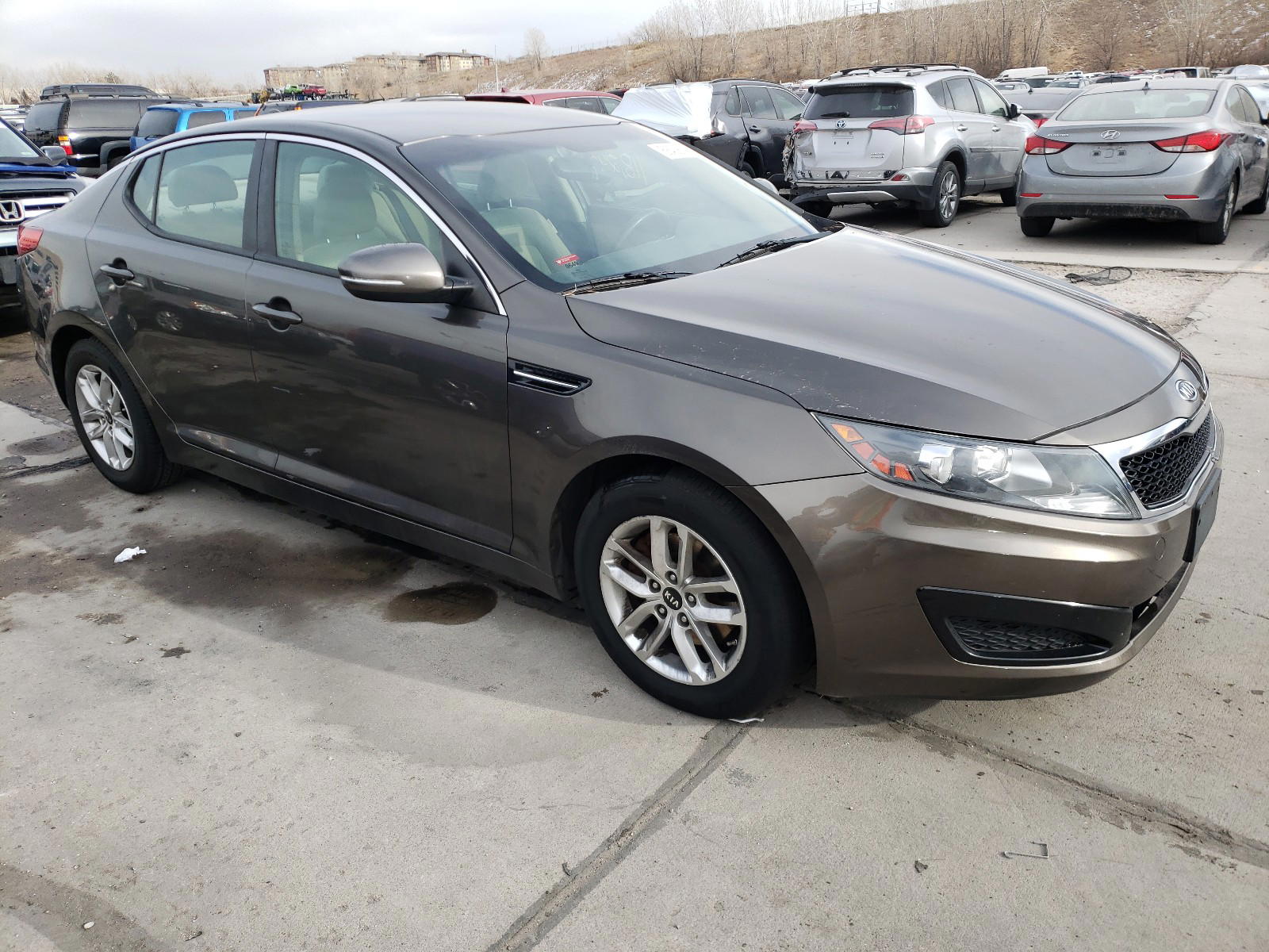 KIA OPTIMA LX 2011 with VIN KNAGM4A77B5163124 - Photo from auction