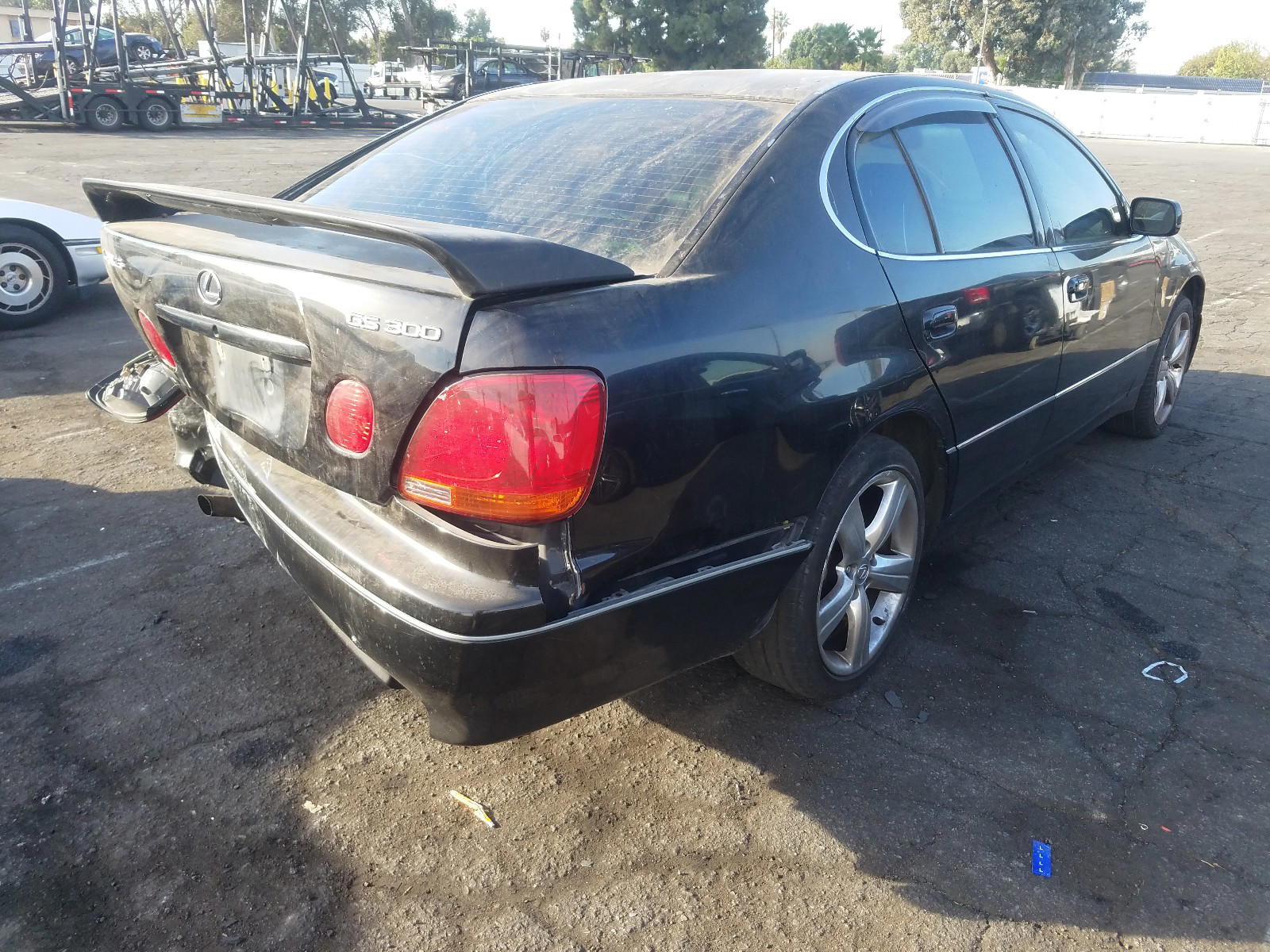Photo 4 from auction – 2001 LEXUS GS 300 with VIN JT8BD69S510130733