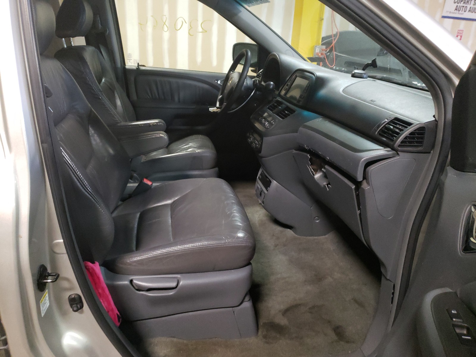 Photo 5 from auction – 2005 HONDA ODYSSEY EX with VIN 5FNRL38745B081854