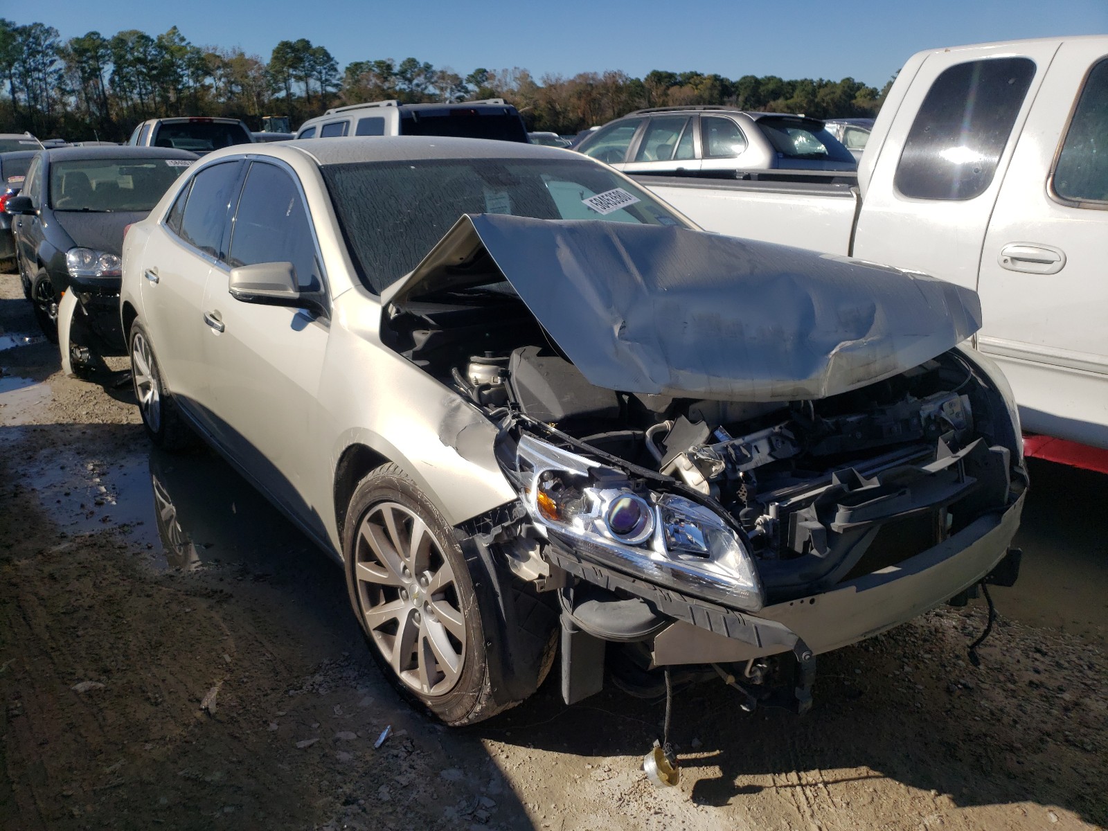 CHEVROLET MALIBU LTZ 2015 with VIN 1G11F5SL5FF260609 - Photo from auction