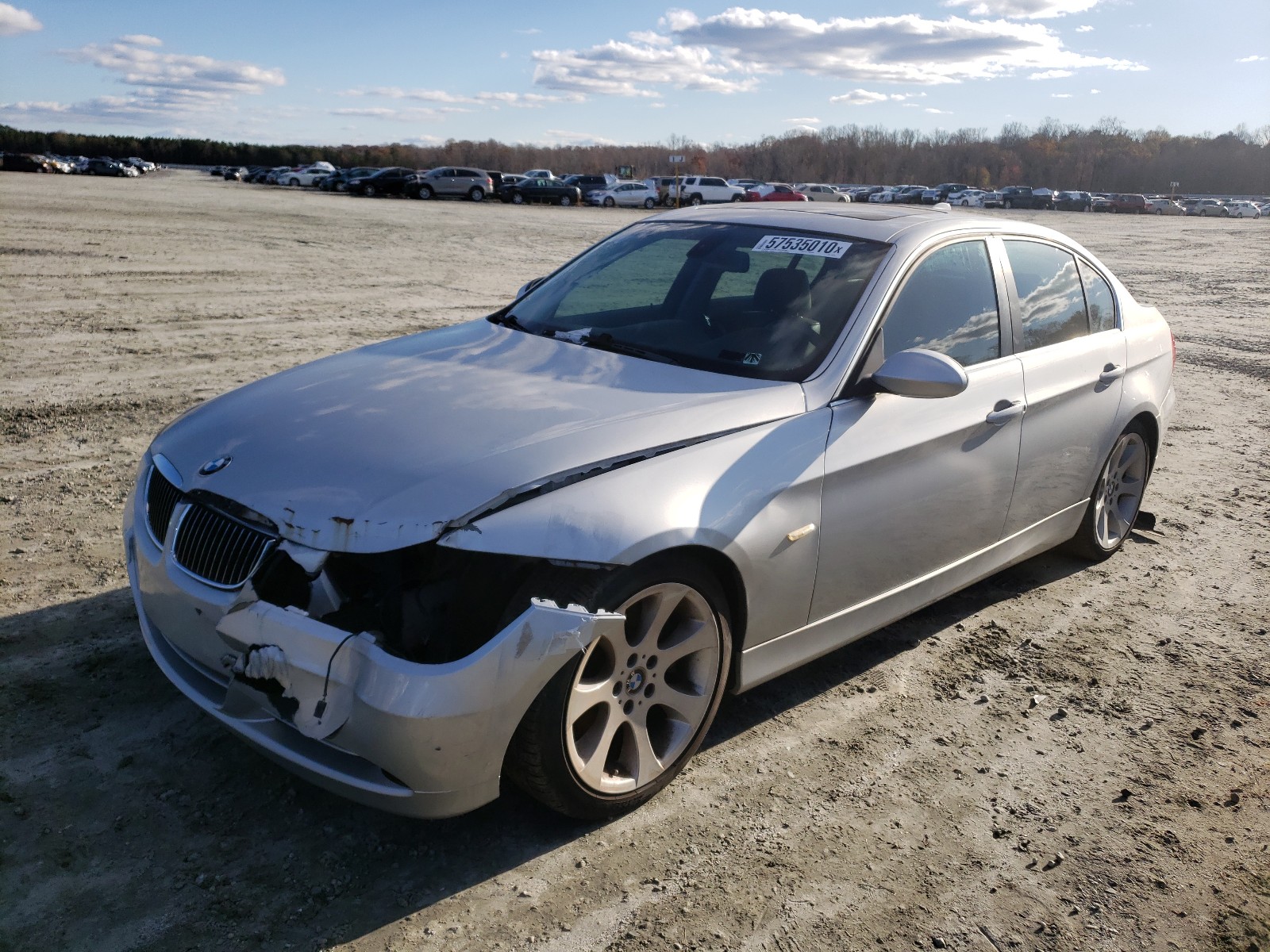 Photo 2 from auction – 2007 BMW 335 I with VIN WBAVB735X7KY60418