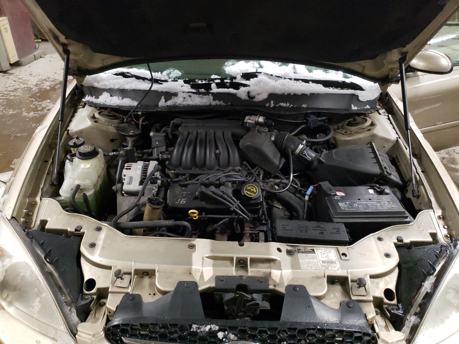 Zdjęcie 7 z aukcji – 2001 FORD TAURUS SES z VIN 1FAFP55U81G180616