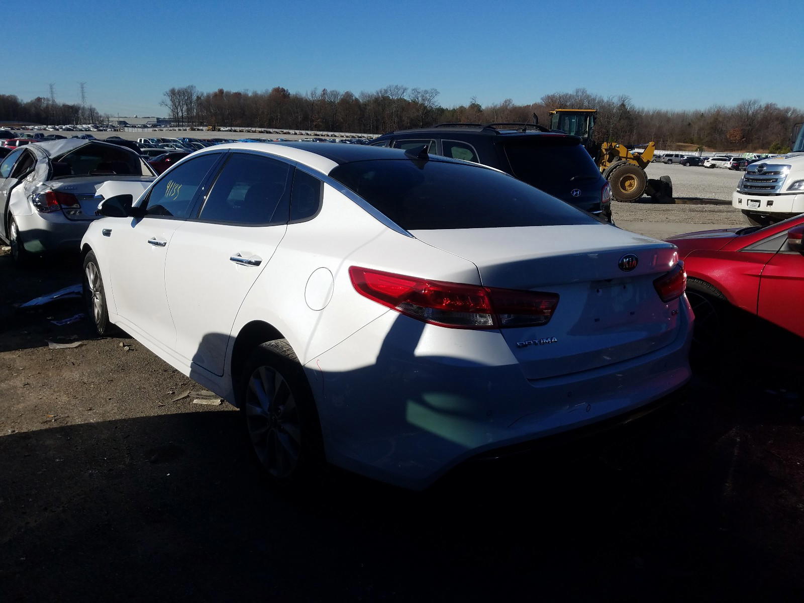 Photo 3 from auction – 2017 KIA OPTIMA EX with VIN 5XXGU4L32HG167213