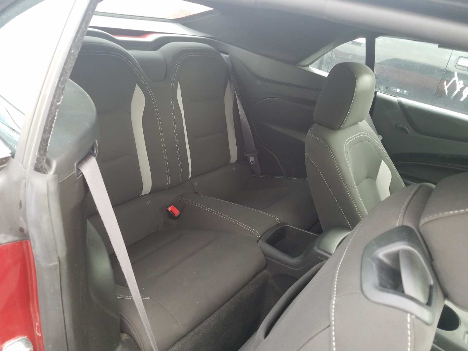 Photo 6 from auction – 2017 CHEVROLET CAMARO LT with VIN 1G1FB3DX7H0210953