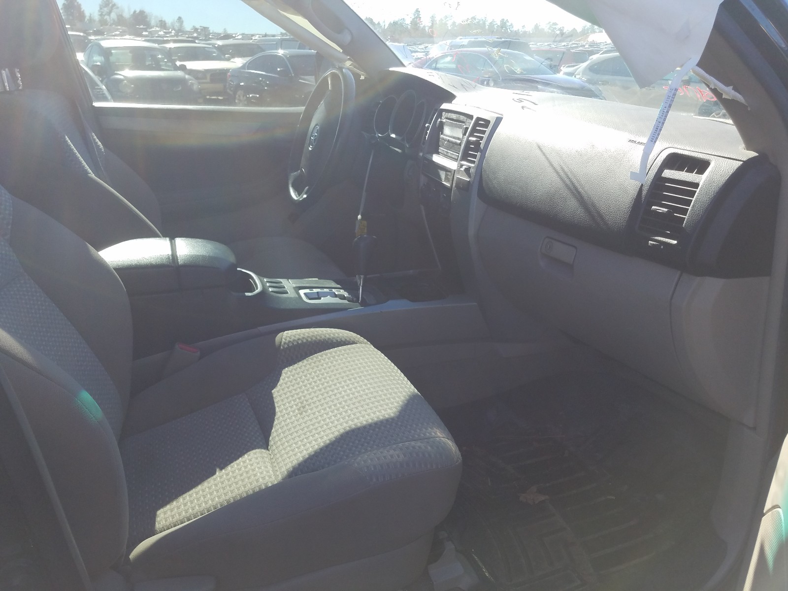 Zdjęcie 5 z aukcji – 2008 TOYOTA 4RUNNER SR z VIN JTEZU14R48K008284