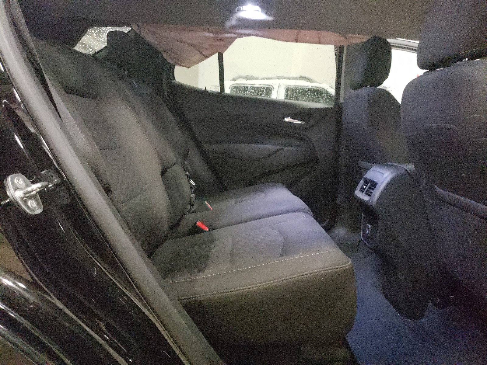 Photo 6 from auction – 2019 CHEVROLET EQUINOX LT with VIN 3GNAXUEV7KL215769