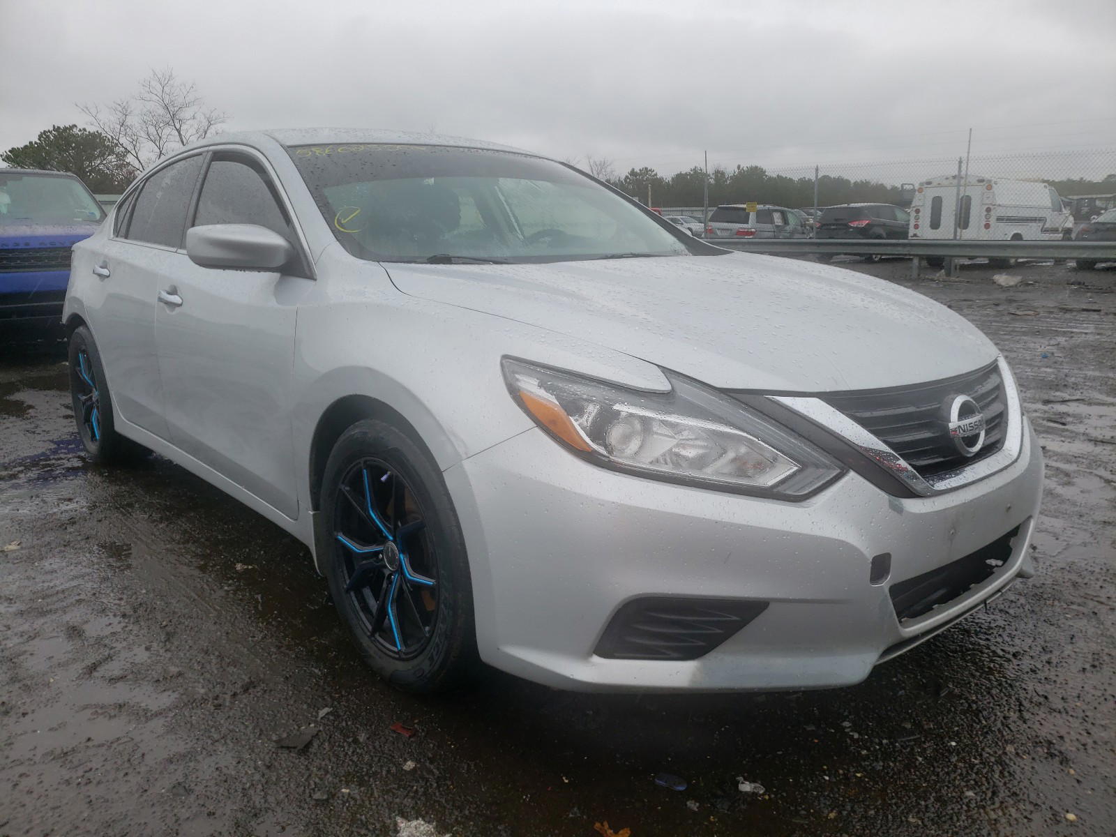 NISSAN ALTIMA 2.5 2016 with VIN 1N4AL3AP1GN392143 - Photo from auction
