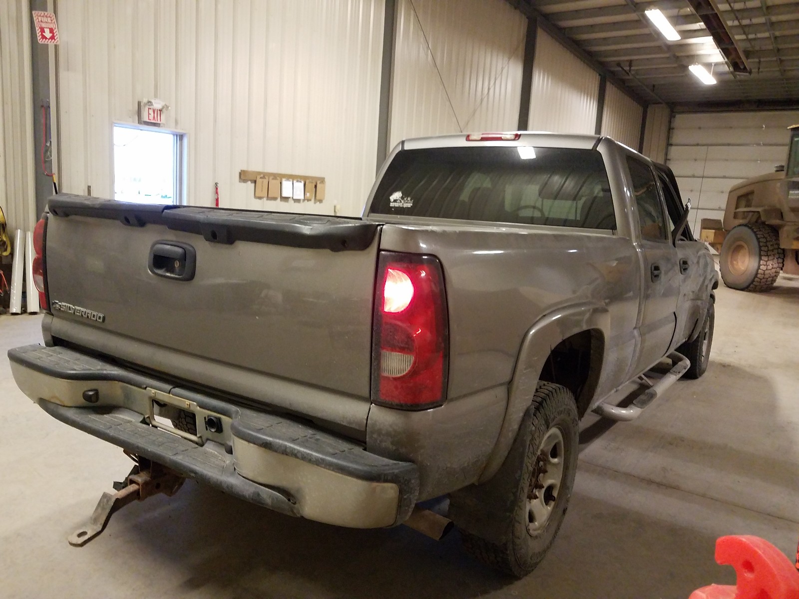 Photo 4 from auction – 2007 CHEVROLET SILVERADO with VIN 1GCGK13U57F194836