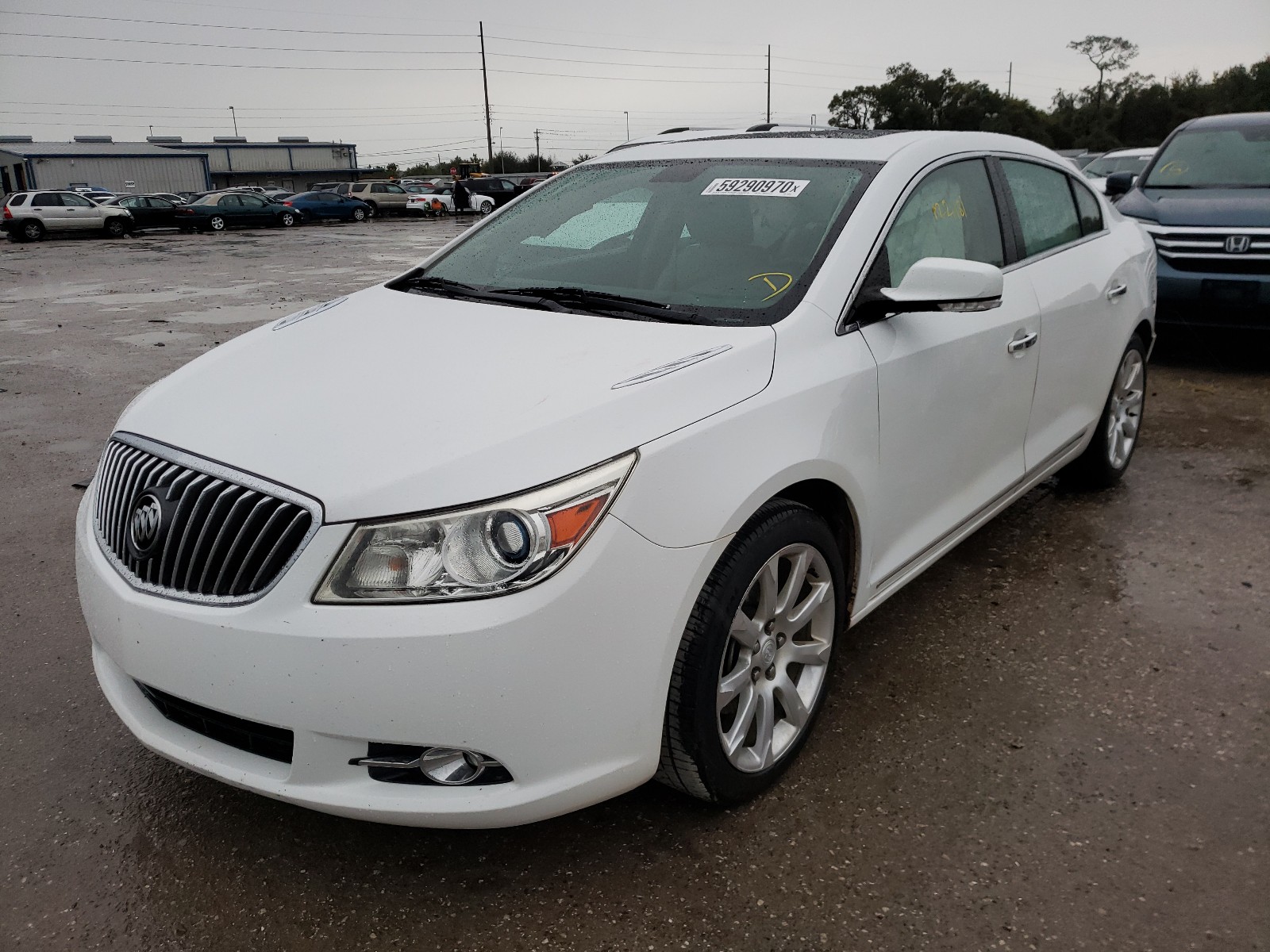 Photo 2 from auction – 2013 BUICK LACROSSE T with VIN 1G4GJ5E3XDF304883
