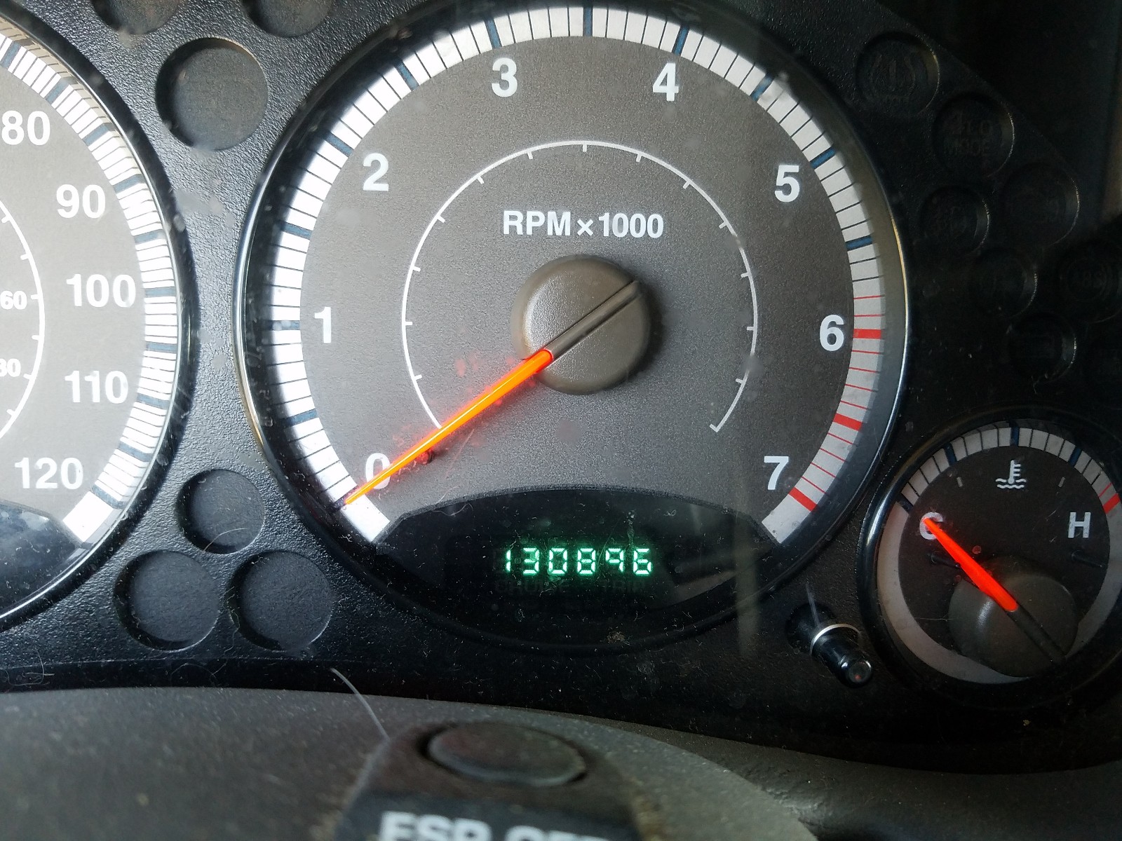 Photo 8 from auction – 2006 JEEP LIBERTY with VIN 1J4GL38K96W219505