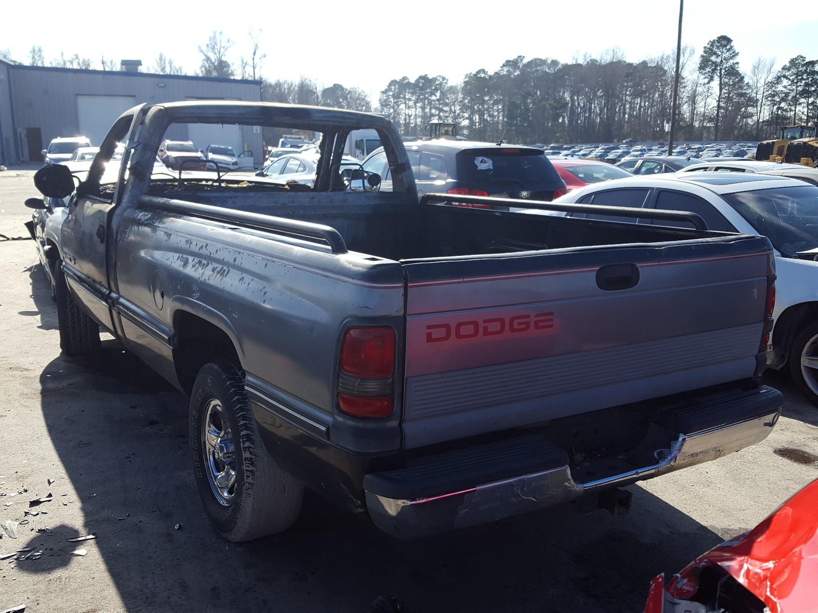 Photo 3 from auction – 1994 DODGE RAM 1500 with VIN 1B7HC16Y9RS672069