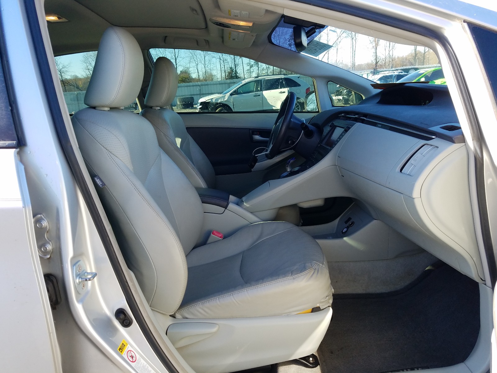 Photo 5 from auction – 2010 TOYOTA PRIUS with VIN JTDKN3DU9A0019298