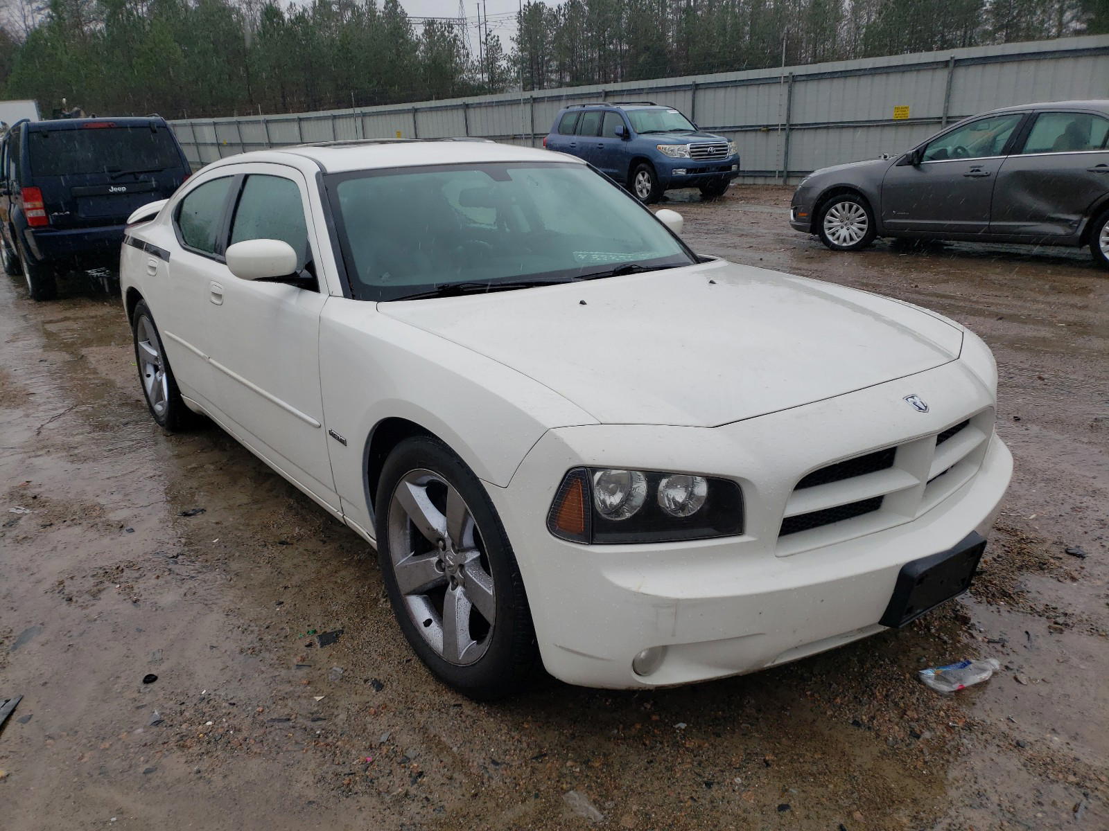 DODGE CHARGER R/ 2010 with VIN 2B3CA5CT9AH192336 - Photo from auction