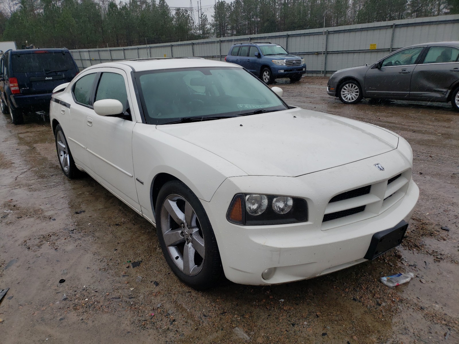 Zdjęcie 1 z aukcji – 2010 DODGE CHARGER R/ z VIN 2B3CA5CT9AH192336