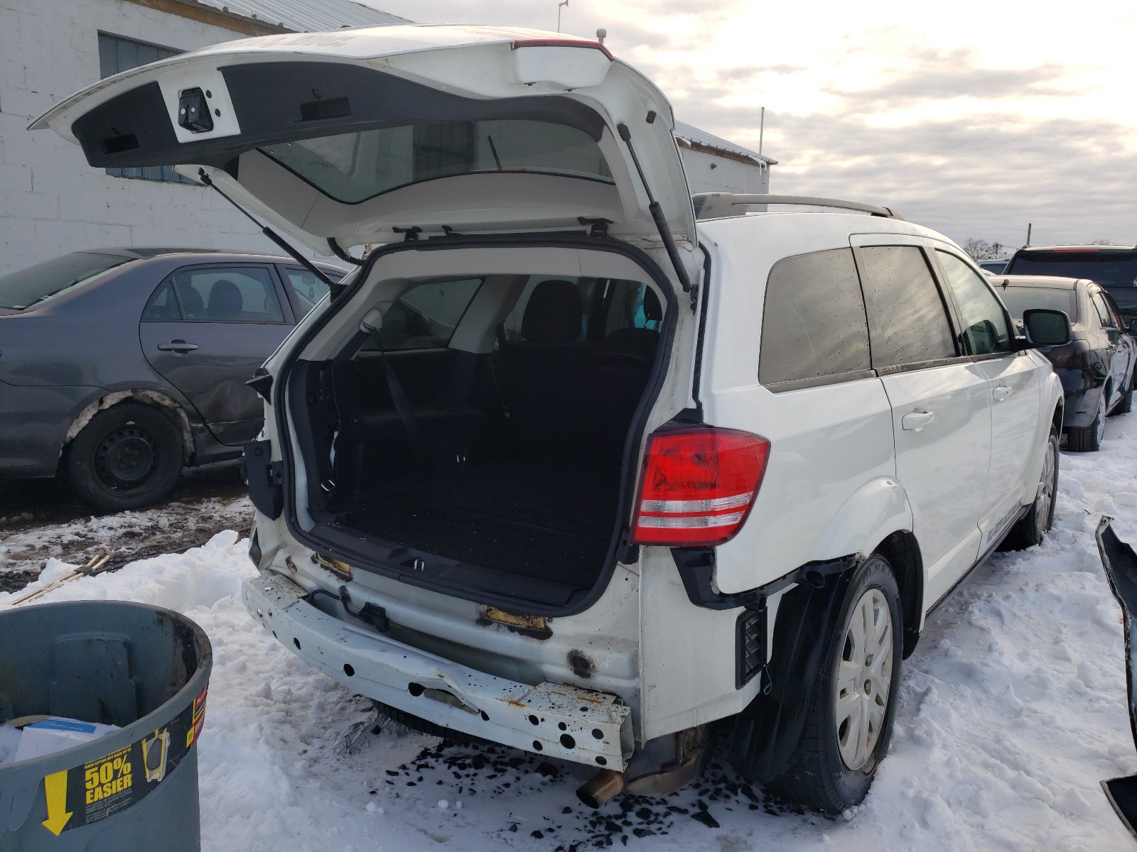 Photo 4 from auction – 2016 DODGE JOURNEY SE with VIN 3C4PDCAB9GT234428