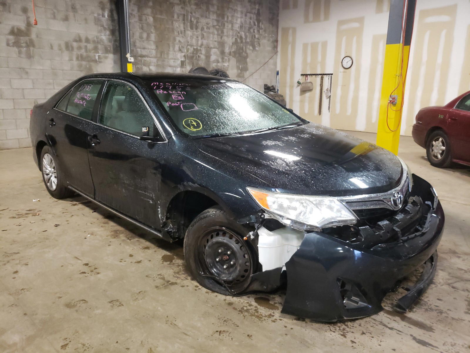 TOYOTA CAMRY BASE 2012 with VIN 4T1BF1FKXCU009173 - Photo from auction