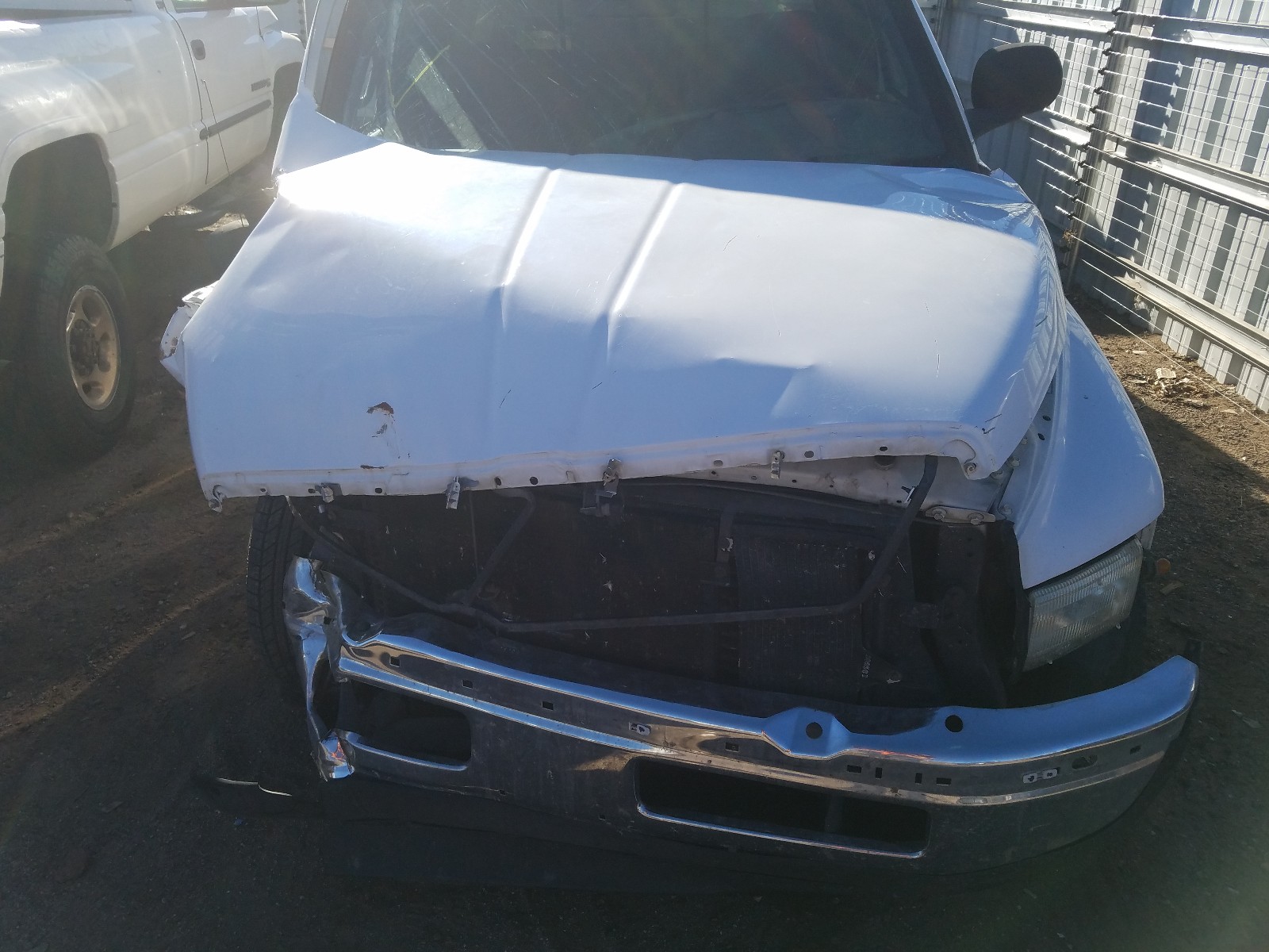 Photo 7 from auction – 1999 DODGE RAM 2500 with VIN 3B7KC236XXG112869