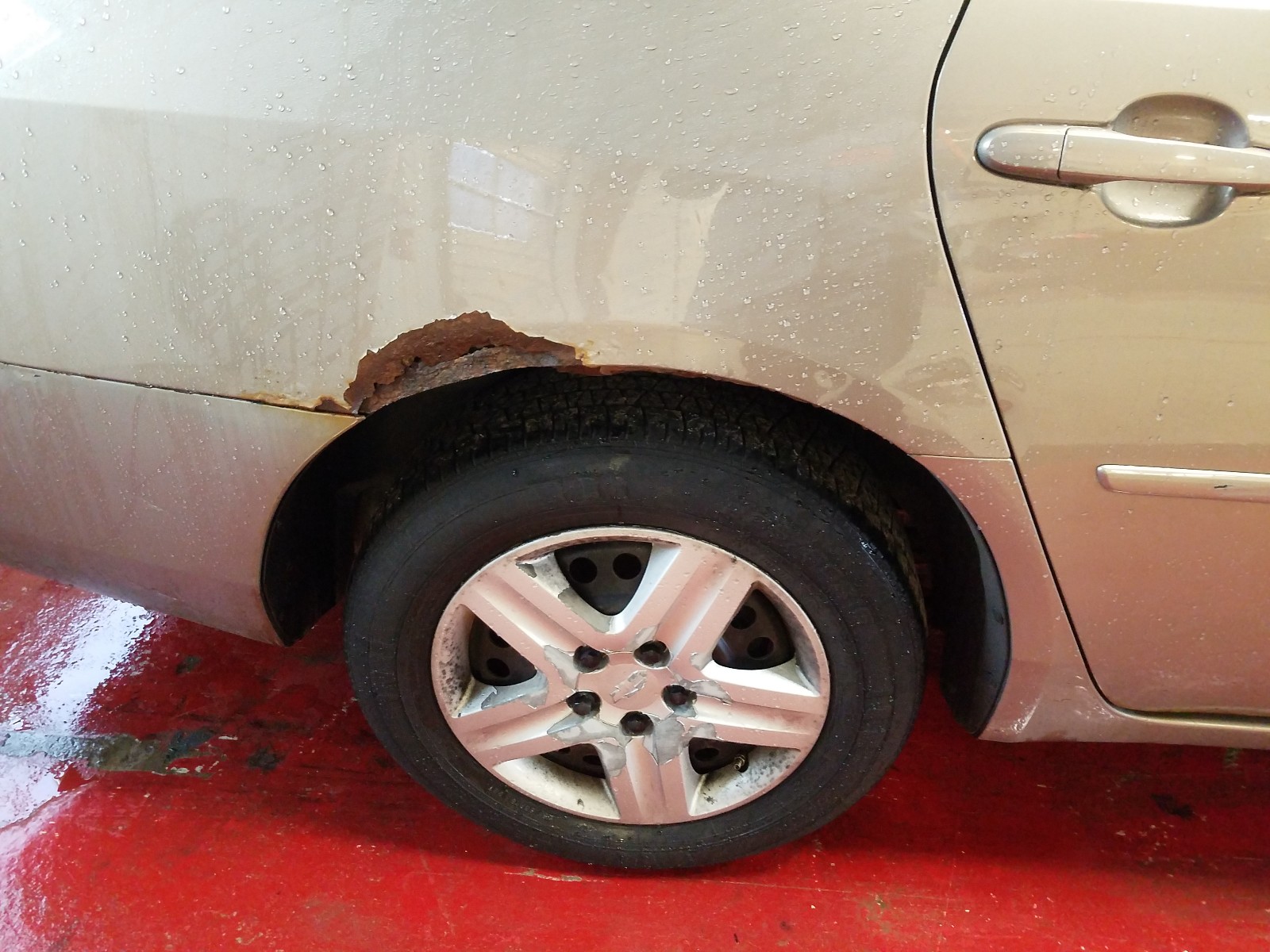 Photo 9 from auction – 2007 CHEVROLET IMPALA with VIN 2G1WB58K579138035