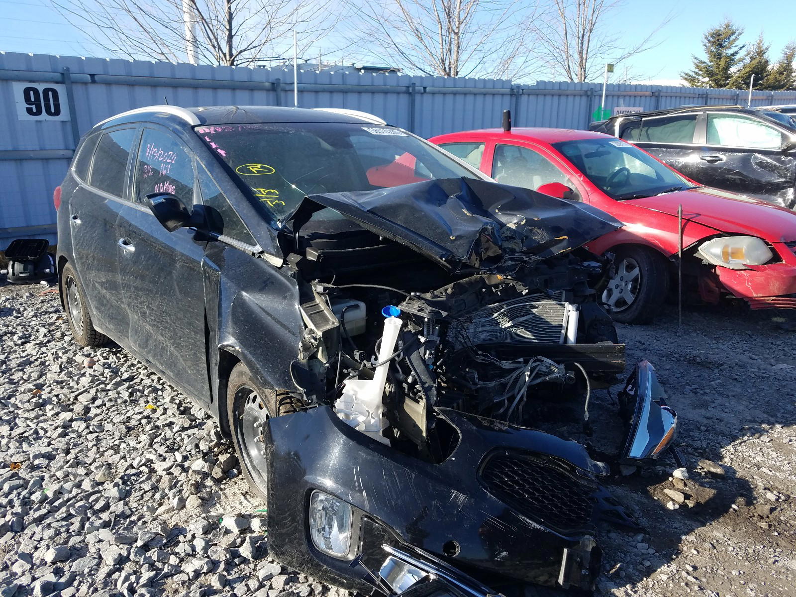 KIA RONDO 2016 with VIN KNAHU8A35G7126545 - Photo from auction