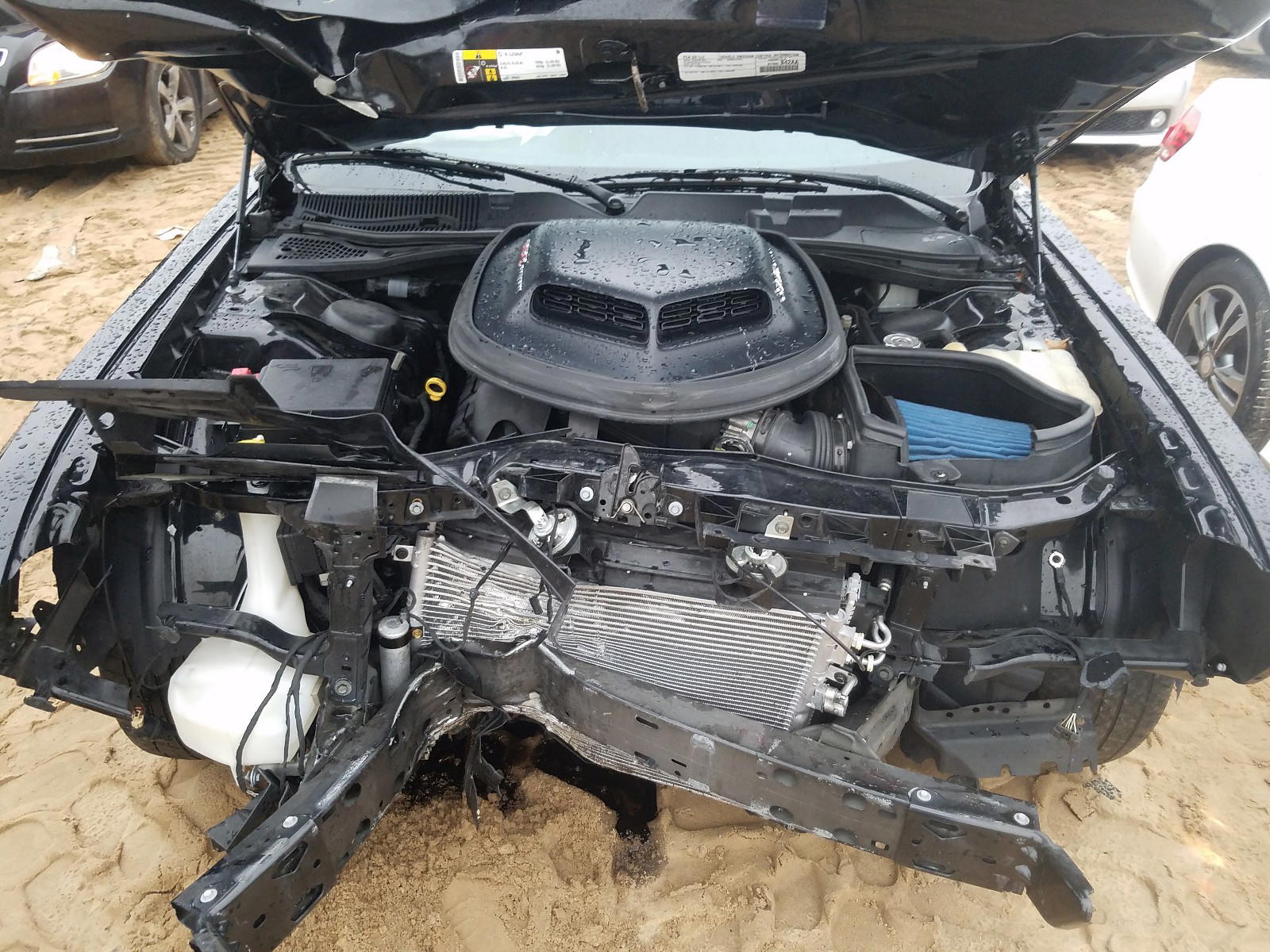 Photo 7 from auction – 2017 DODGE CHALLENGER with VIN 2C3CDZFJ2HH572804