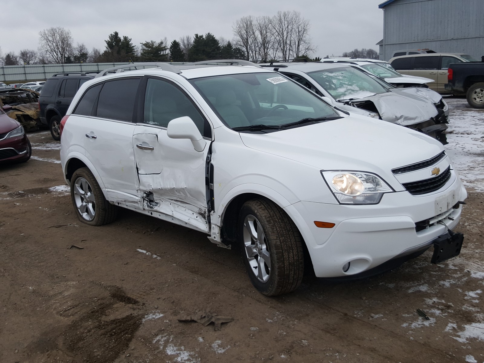 CHEVROLET CAPTIVA LT 2014 with VIN 3GNAL4EK4ES648719 - Photo from auction