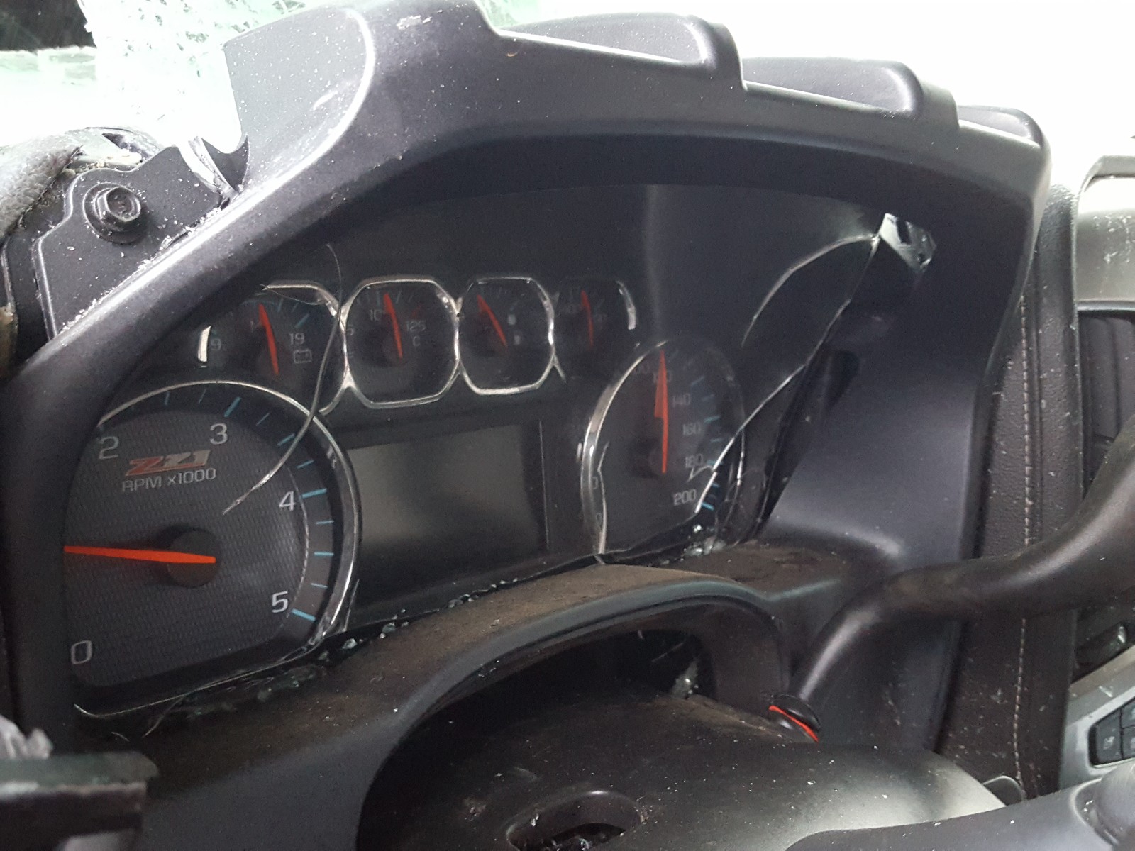 Photo 8 from auction – 2017 CHEVROLET SILVERADO with VIN 1GC1KWEY4HF224994