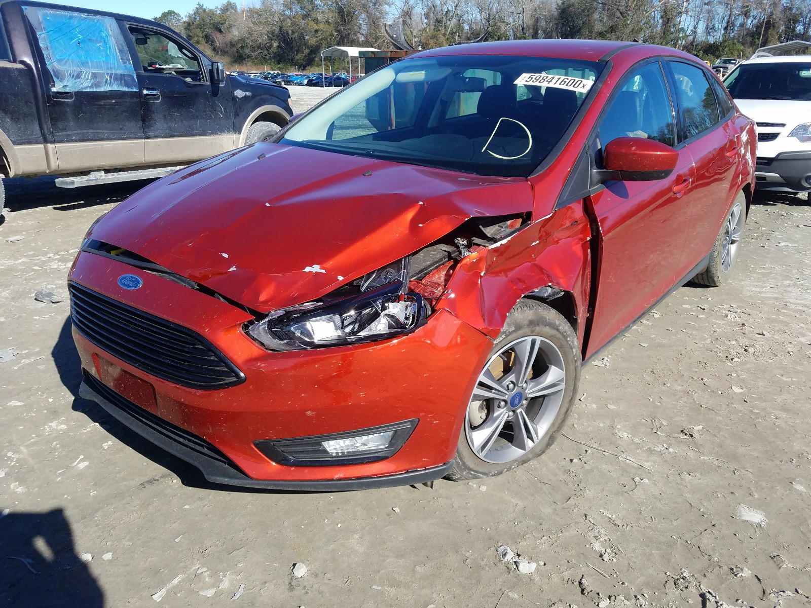 Photo 2 from auction – 2018 FORD FOCUS SE with VIN 1FADP3FE3JL265244