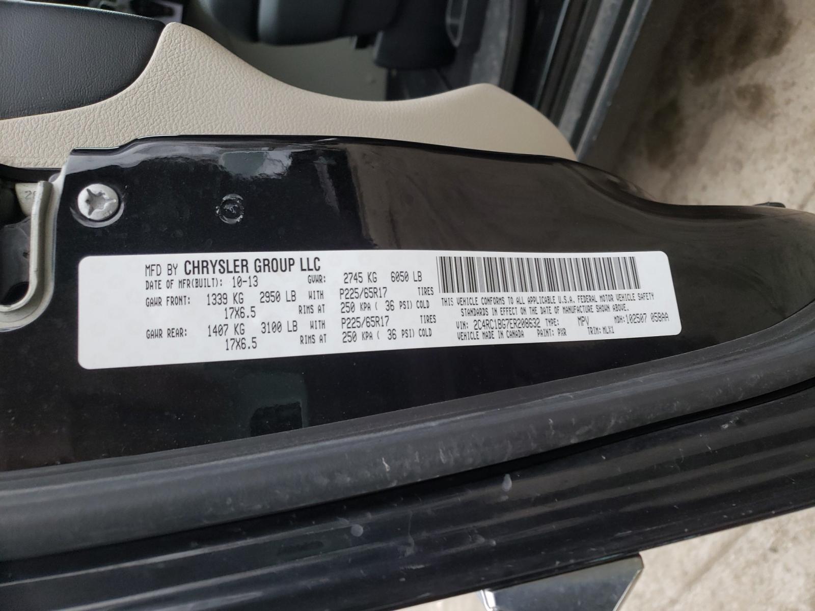 Photo 10 from auction – 2014 CHRYSLER TOWN & COU with VIN 2C4RC1BG7ER208632