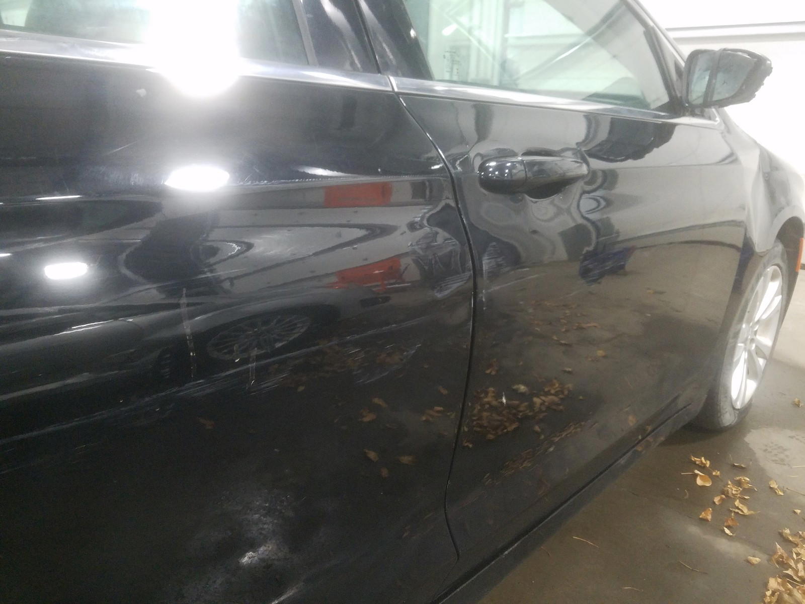 Photo 9 from auction – 2015 CHRYSLER 200 LIMITE with VIN 1C3CCCAB4FN504542