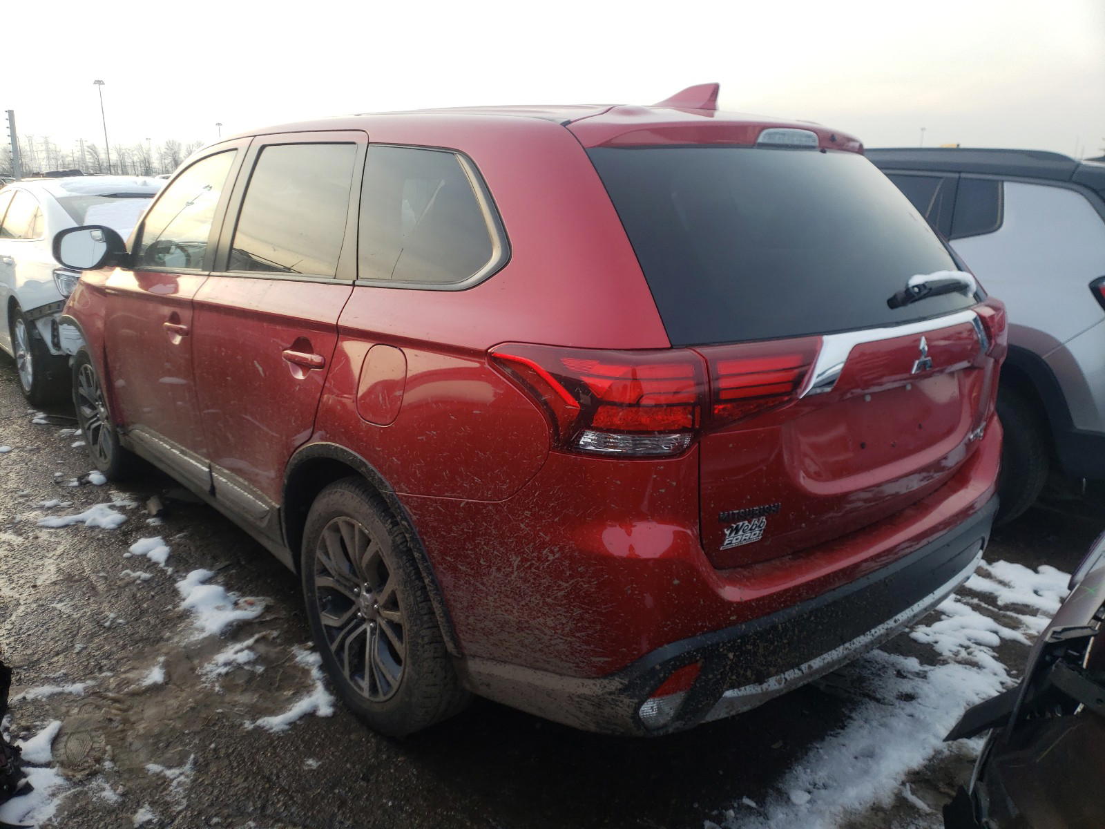 Photo 3 from auction – 2017 MITSUBISHI OUTLANDER with VIN JA4AD3A3XHZ028540