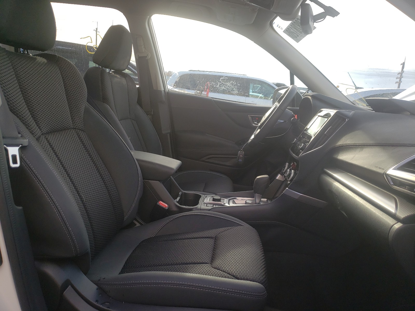 Photo 5 from auction – 2020 SUBARU FORESTER P with VIN JF2SKAJC4LH410759