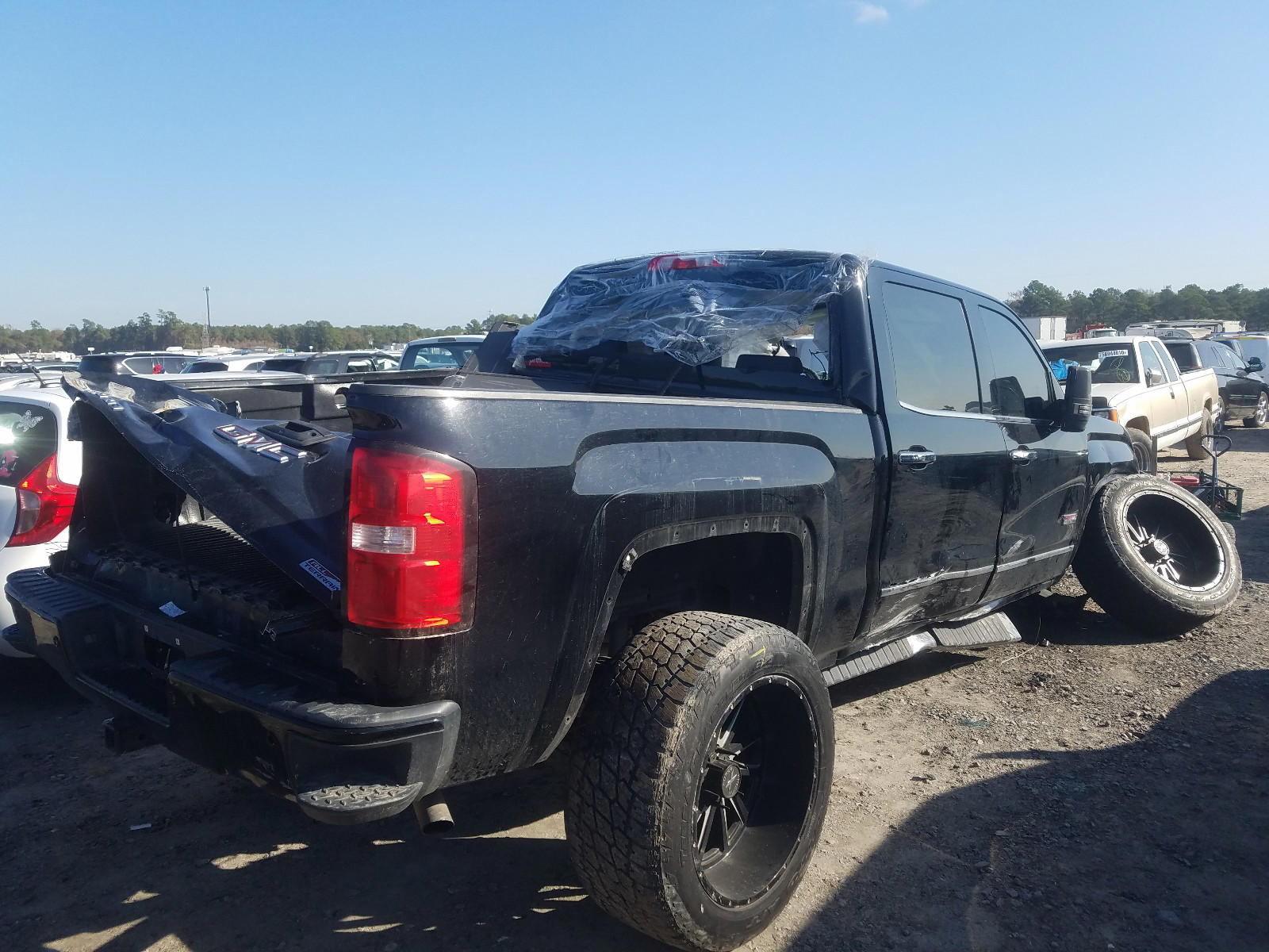 Photo 4 from auction – 2015 GMC SIERRA K15 with VIN 3GTU2VEC6FG321153