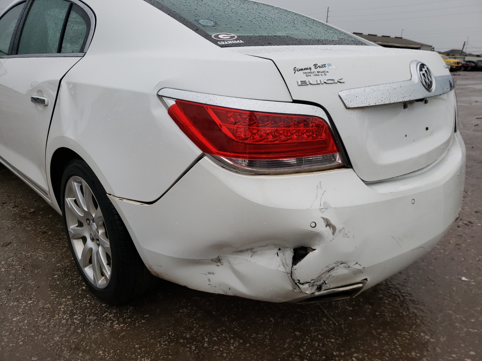 Photo 9 from auction – 2013 BUICK LACROSSE T with VIN 1G4GJ5E3XDF304883