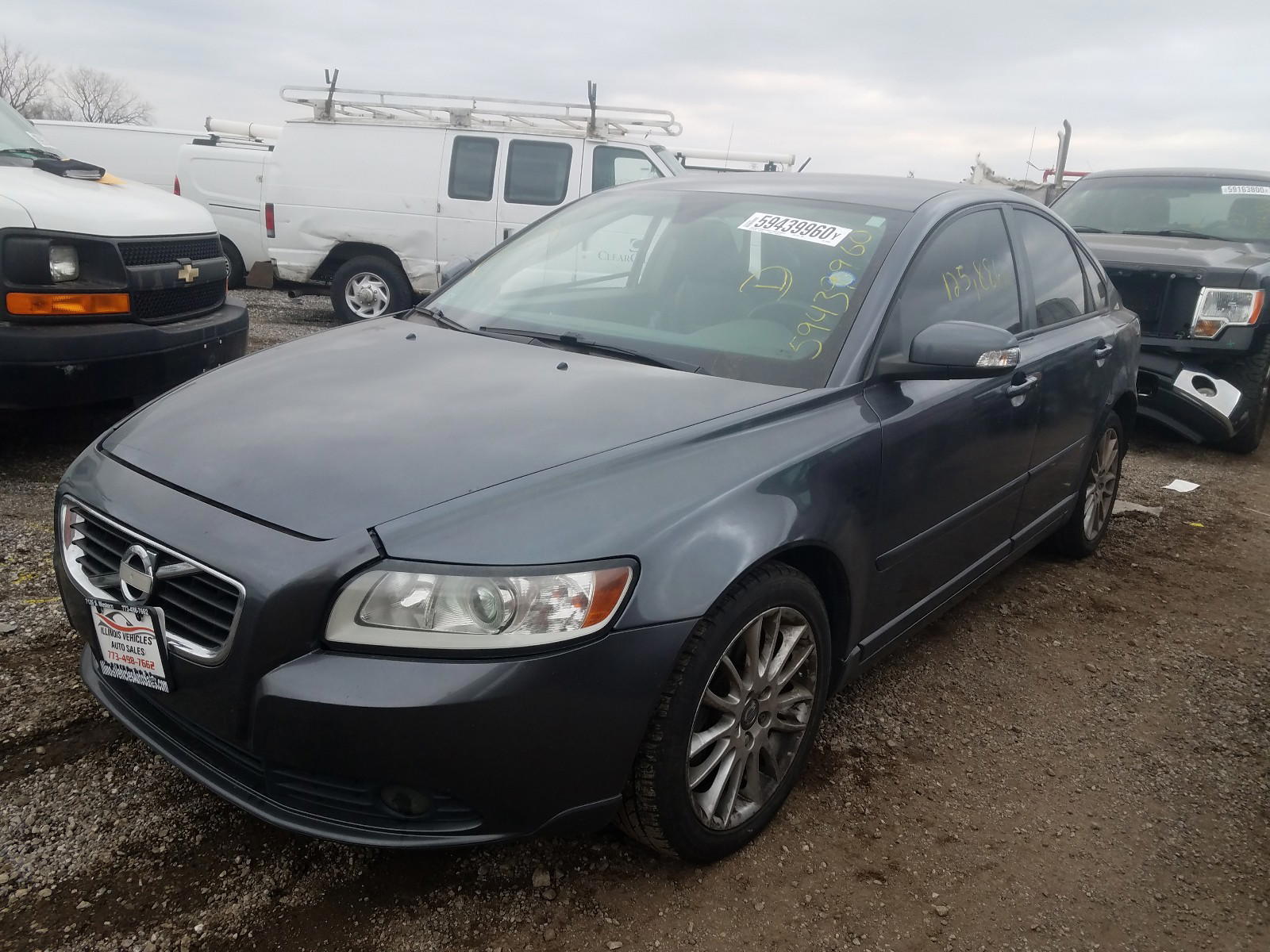 Photo 2 from auction – 2011 VOLVO S40 T5 with VIN YV1672MS2B2540898
