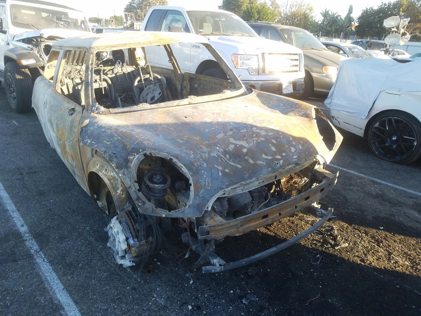 MINI COOPER 2012 with VIN WMWSU3C50CT368832 - Photo from auction