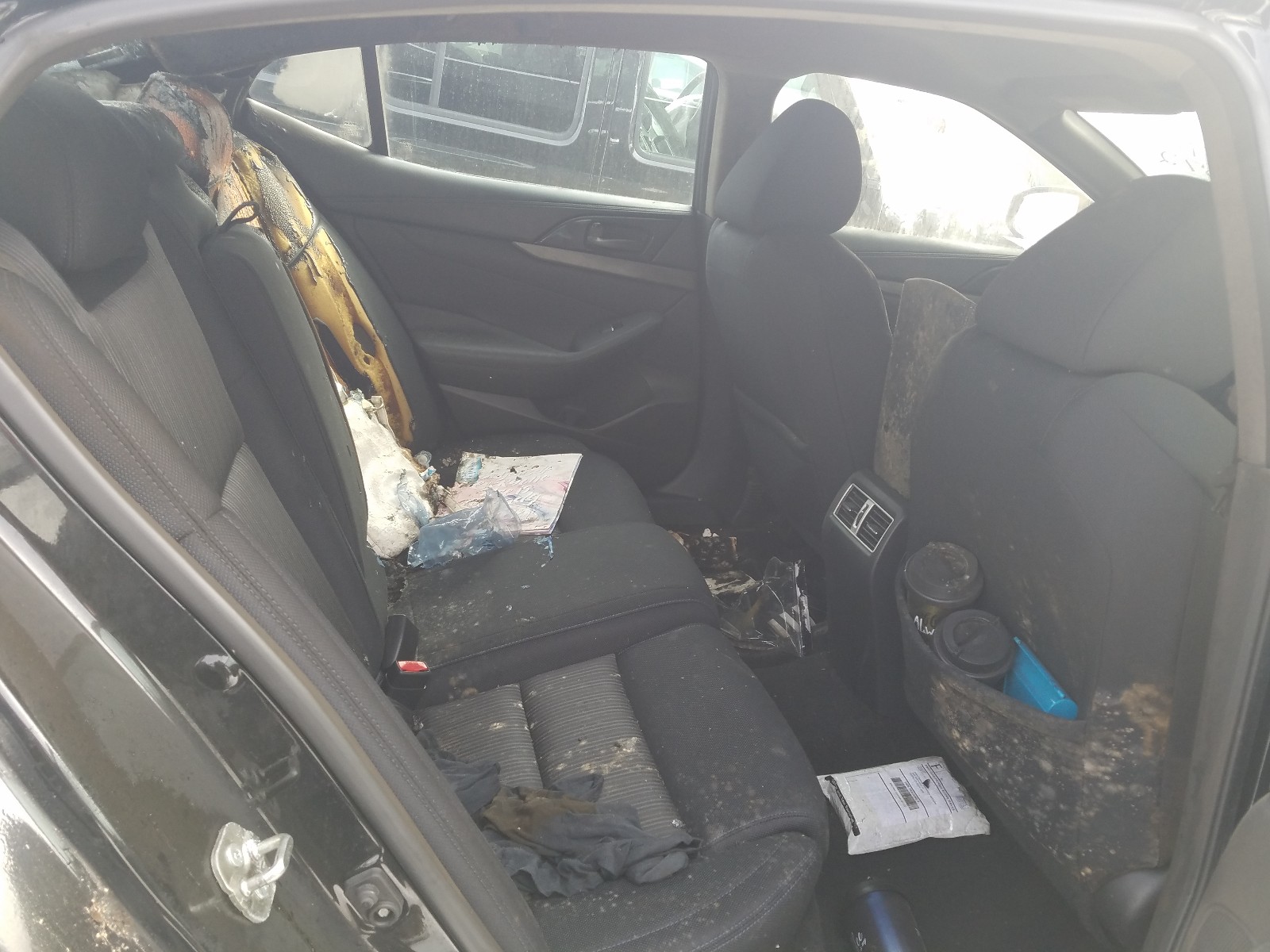 Zdjęcie 6 z aukcji – 2016 NISSAN MAXIMA 3.5 z VIN 1N4AA6AP3GC440079