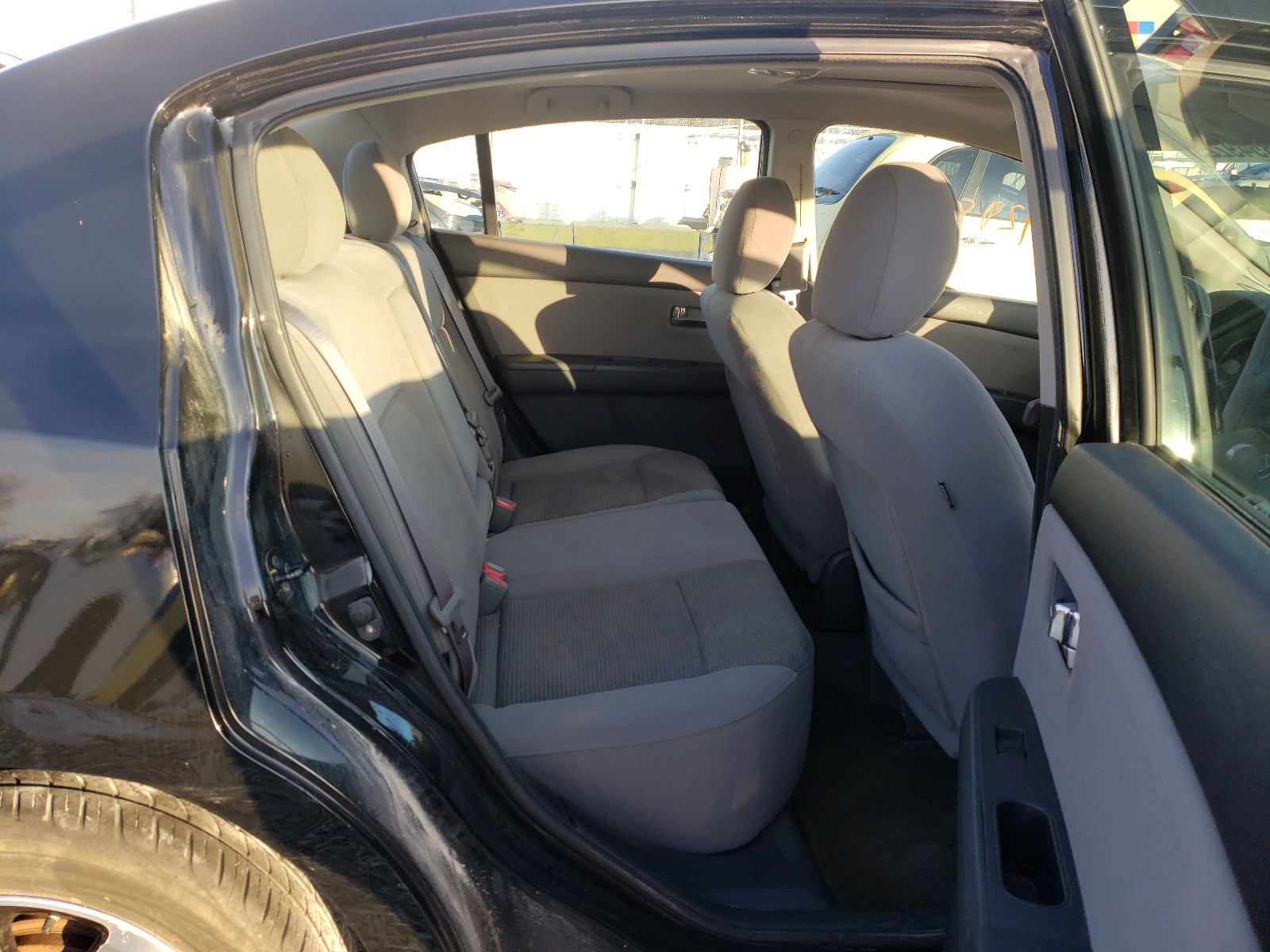 Photo 6 from auction – 2012 NISSAN SENTRA 2.0 with VIN 3N1AB6AP8CL761110