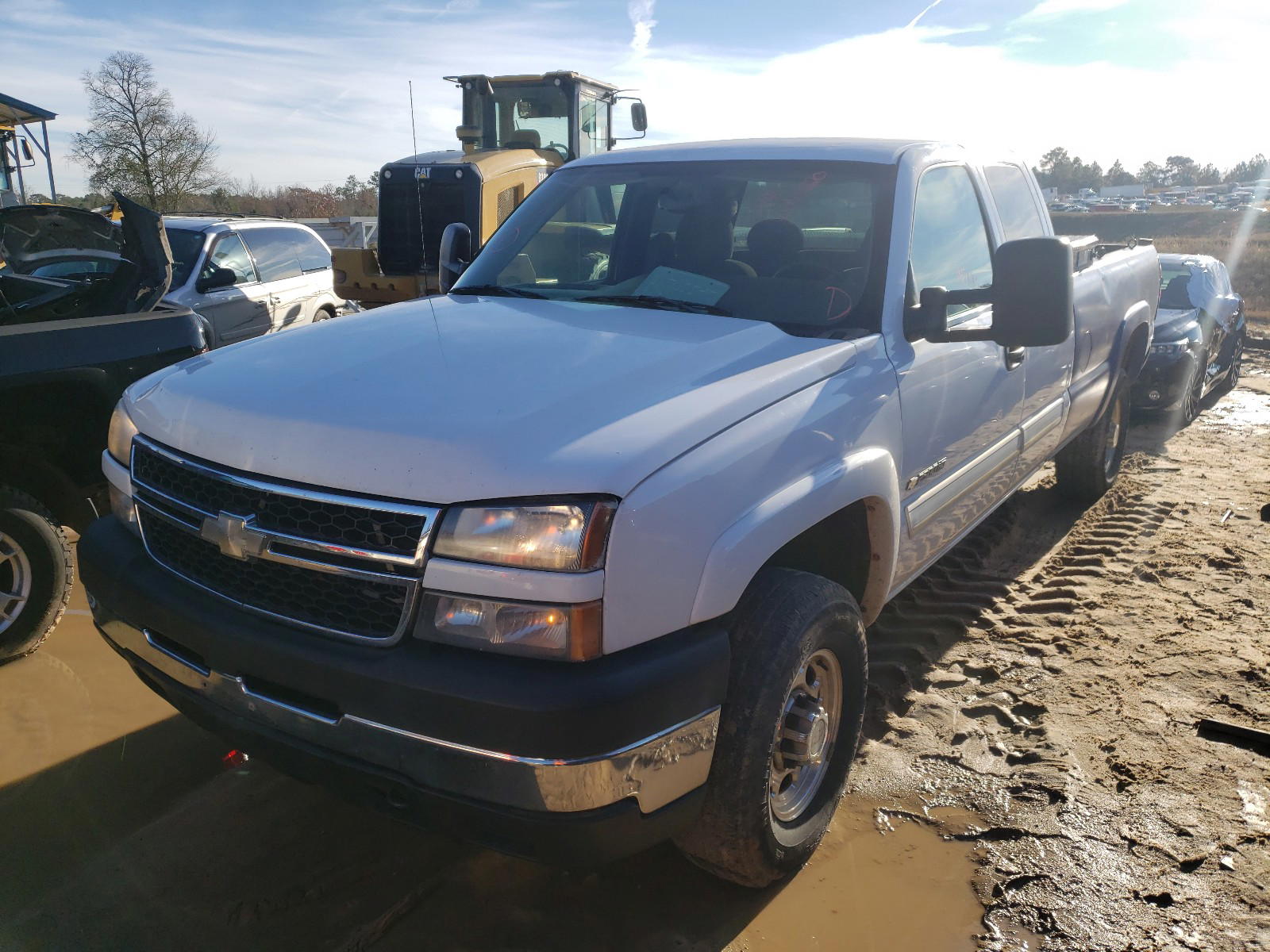 Photo 2 from auction – 2006 CHEVROLET SILVERADO with VIN 1GCHC29U86E271993