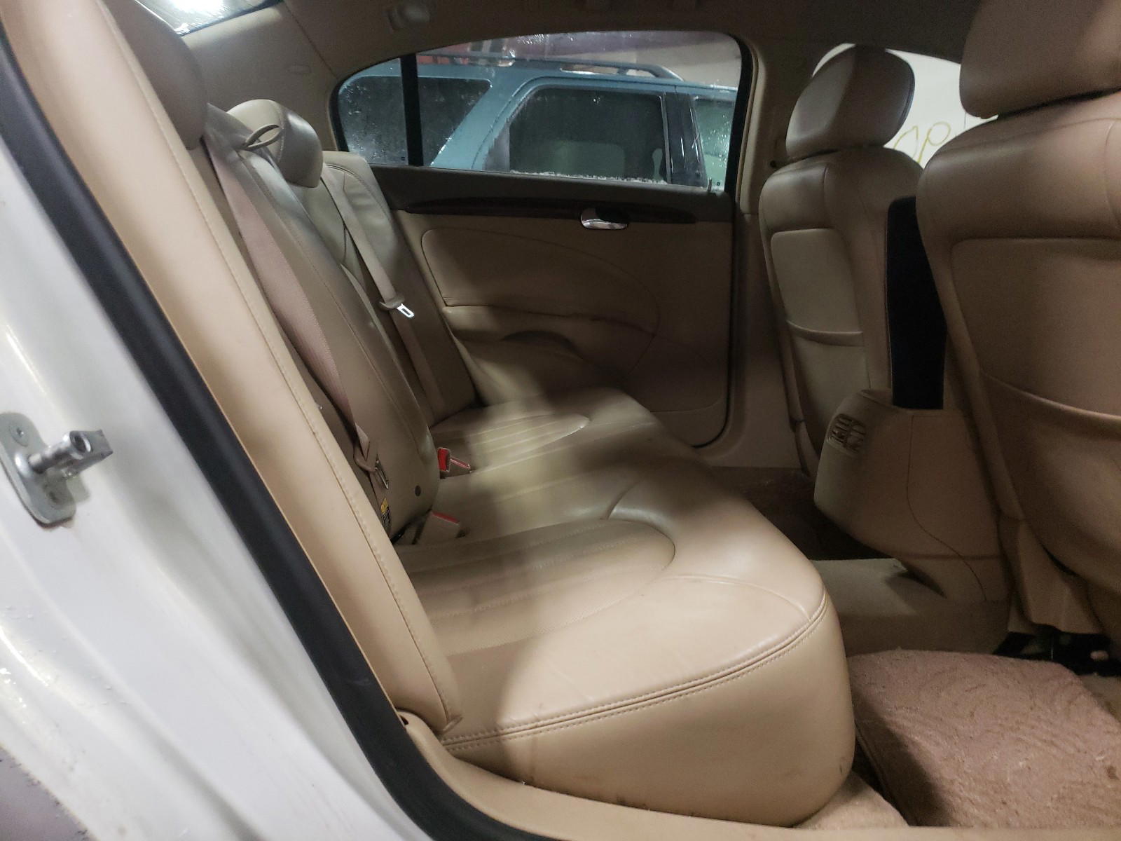 Photo 6 from auction – 2006 BUICK LUCERNE CX with VIN 1G4HD57206U127646